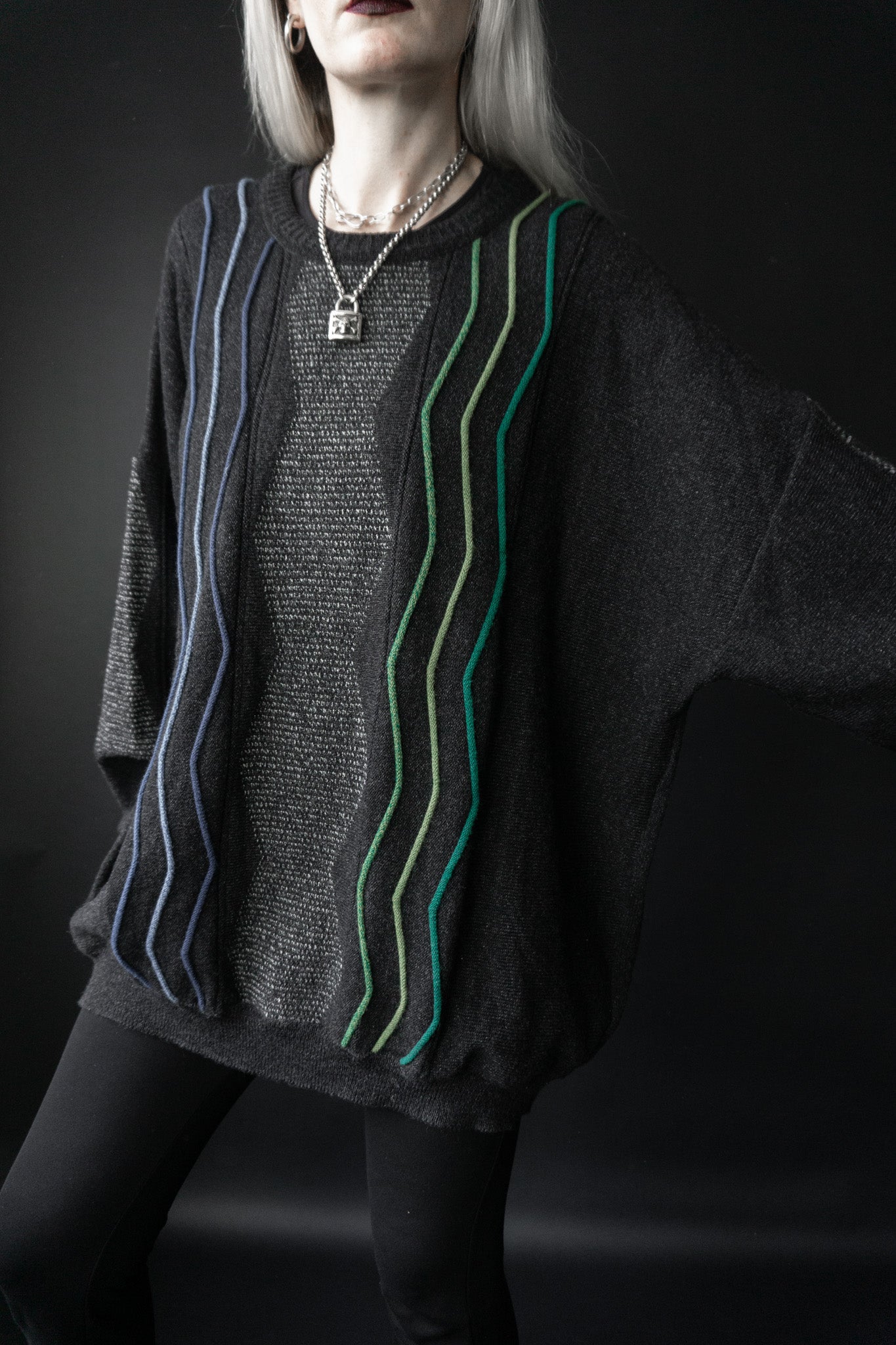 Oversized 80s sweater, M–XL