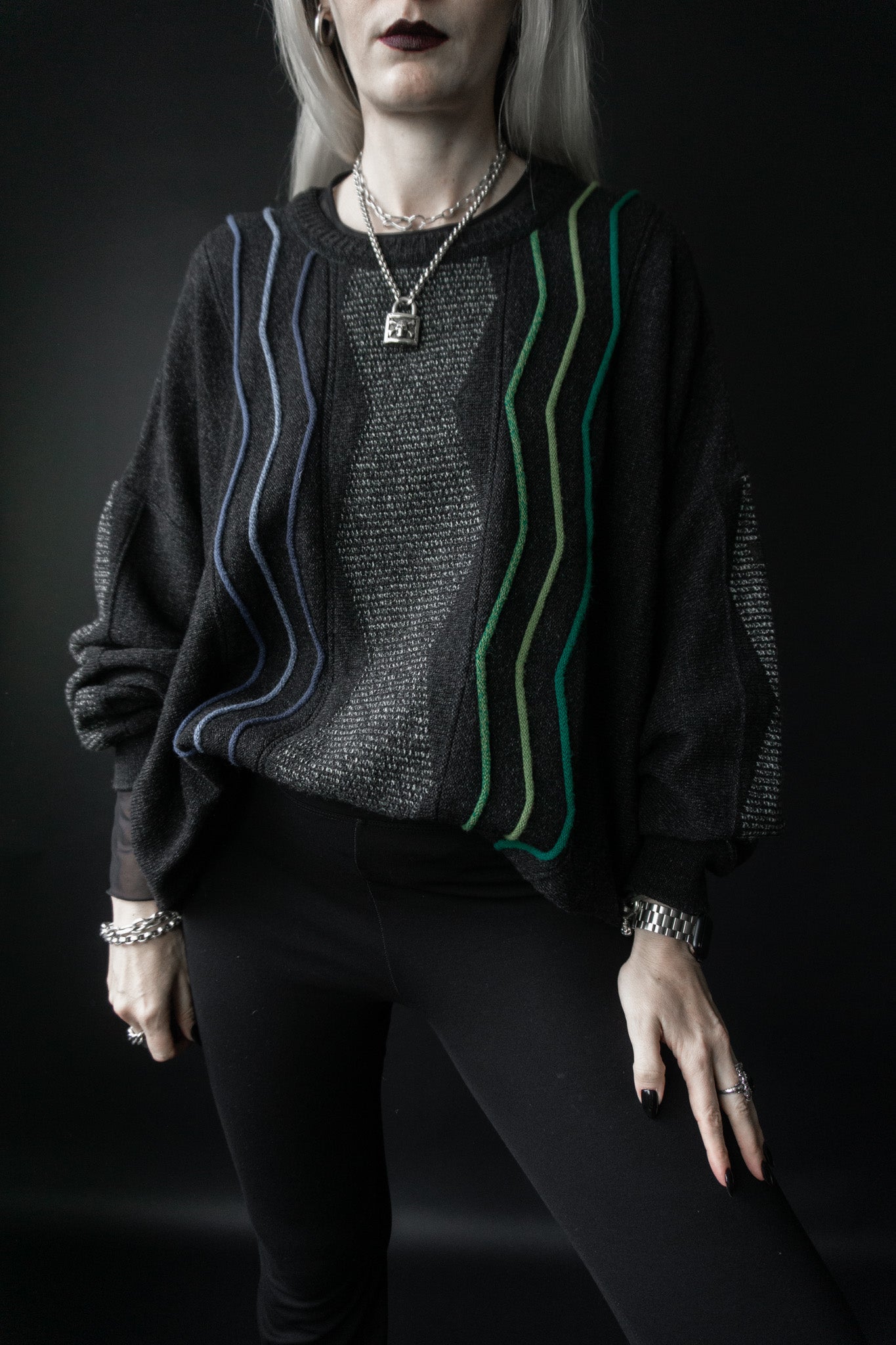 Oversized 80s sweater, M–XL