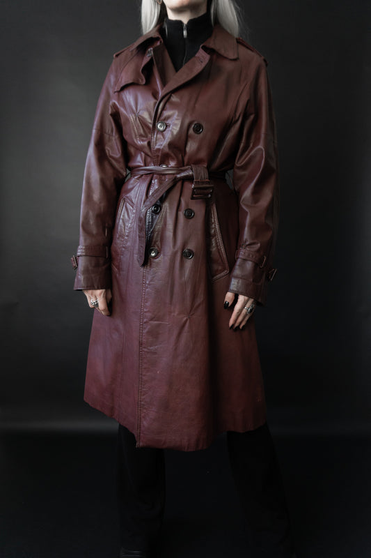 70s Leder Trenchcoat Weinrot, M–L