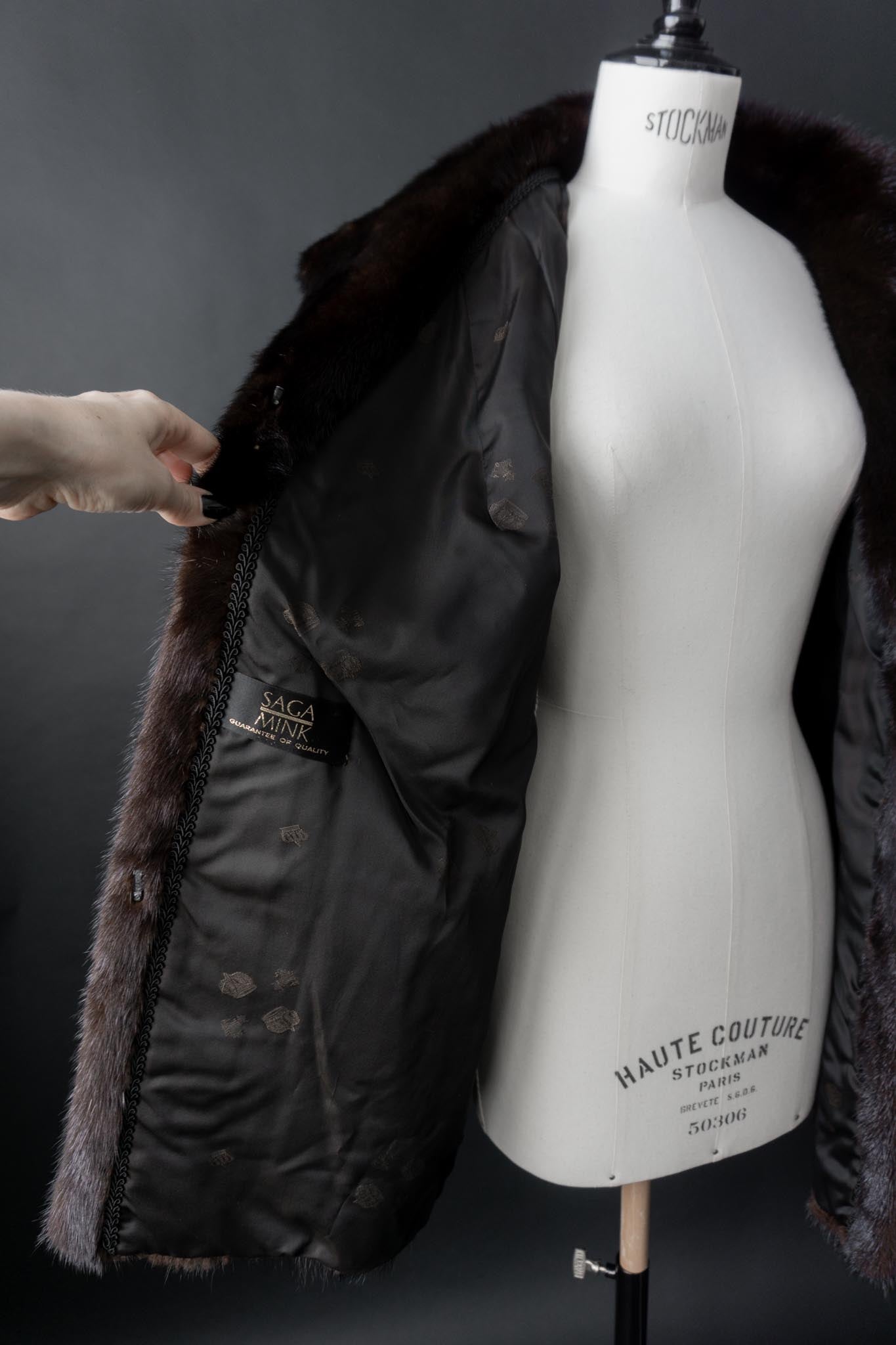 Vintage SAGA Mink Nerzmantel in dunklem Braun – Luxus-Fellmantel