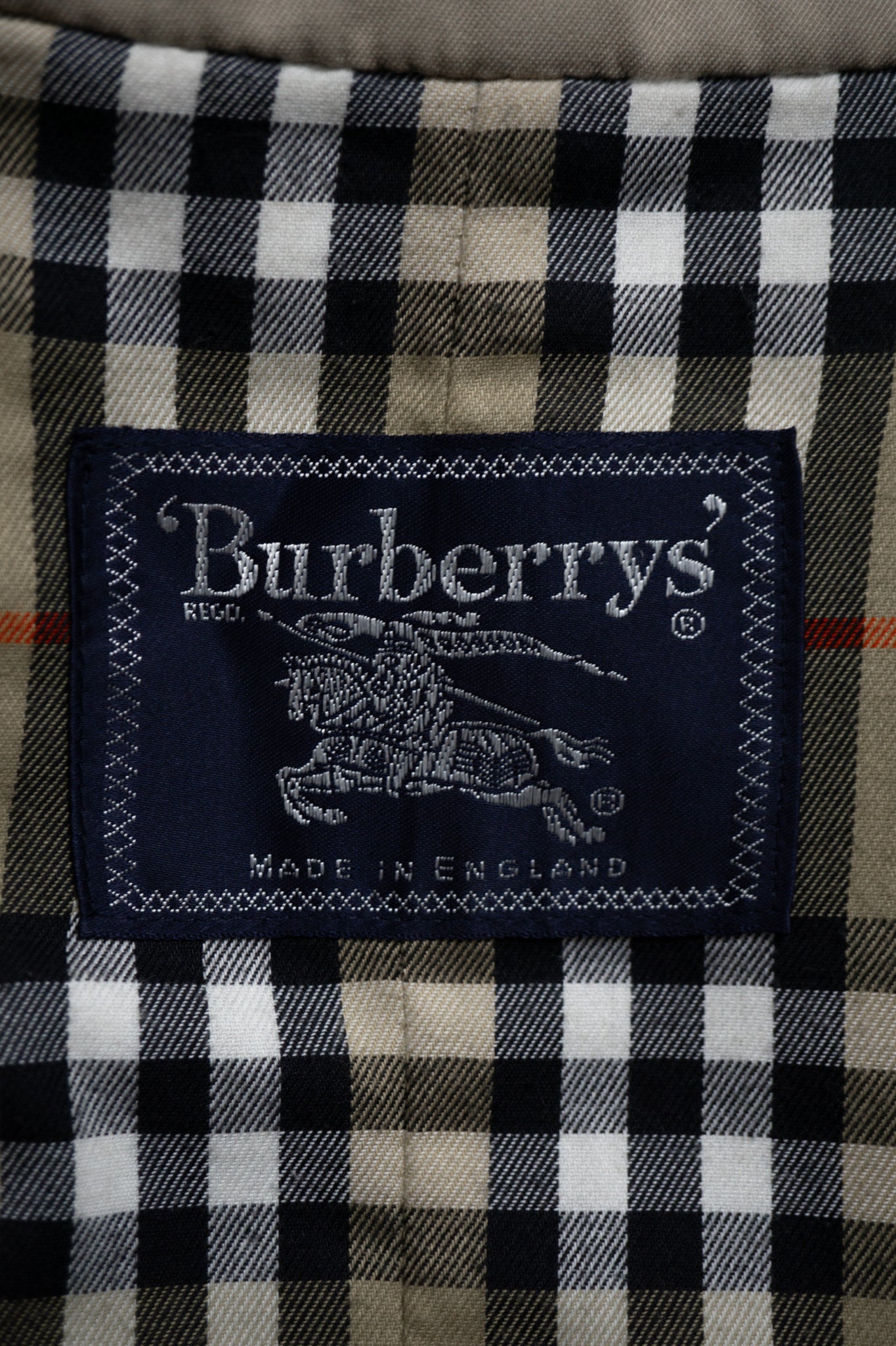 Vintage Burberry Trenchcoat Nova Check