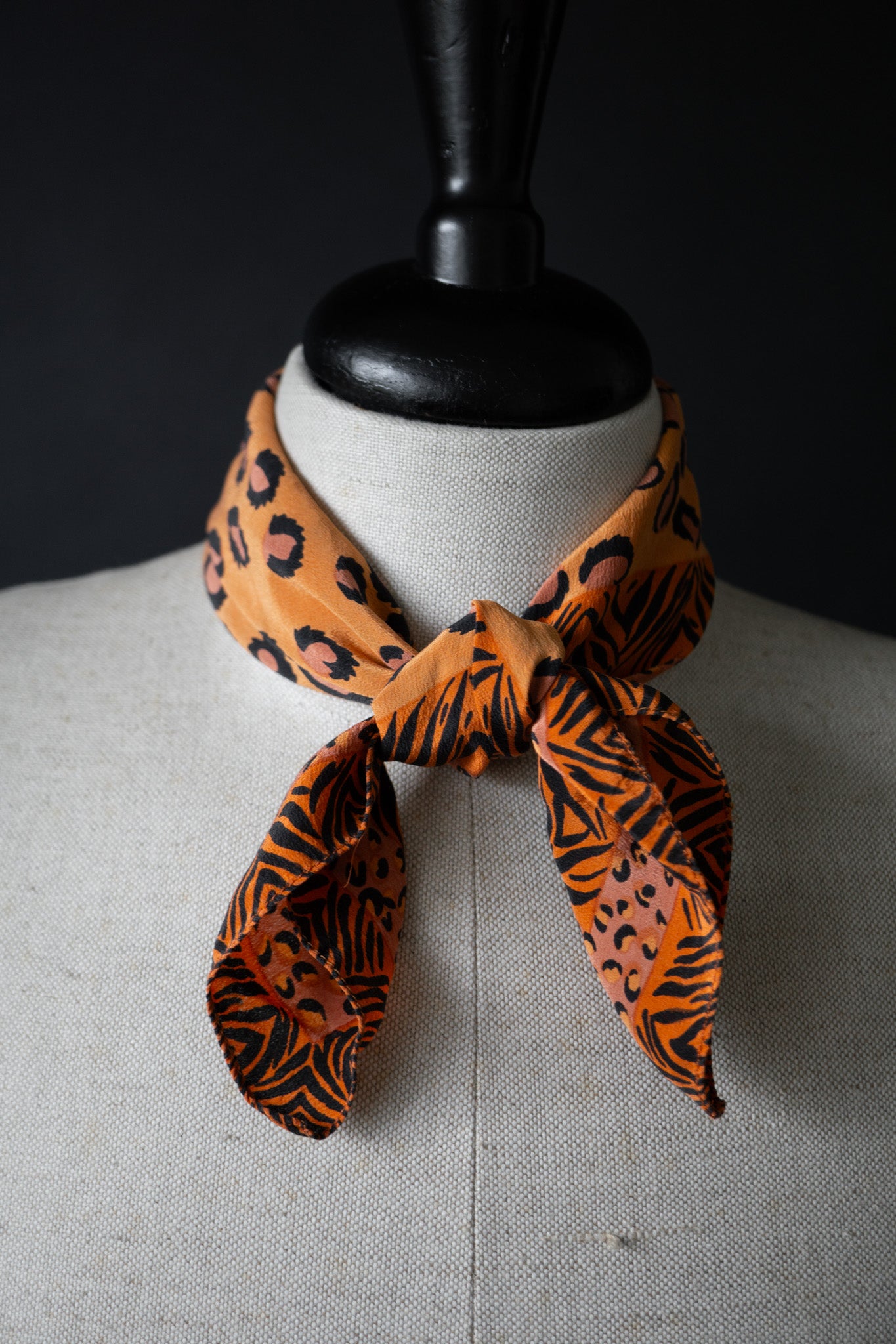 Scarf Silk Leopard Orange