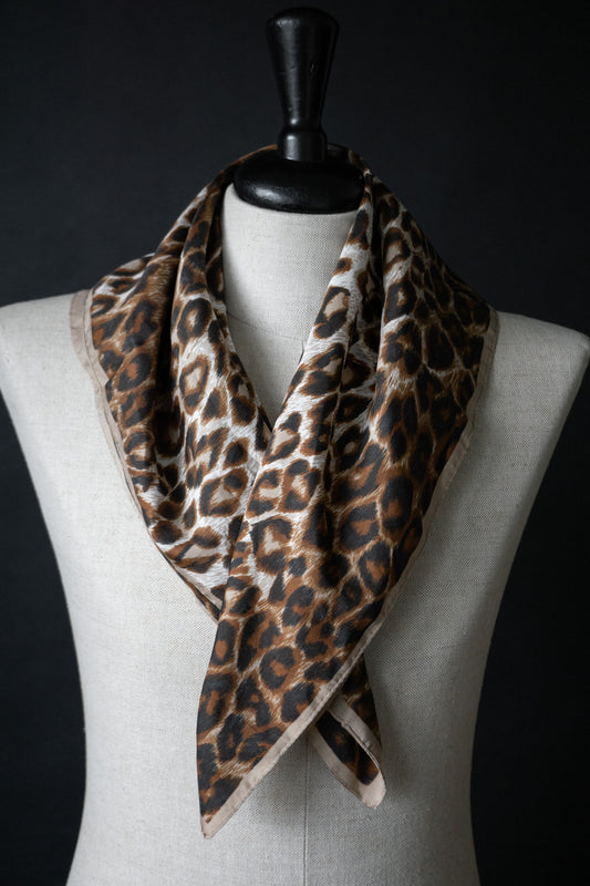 Cloth leopard