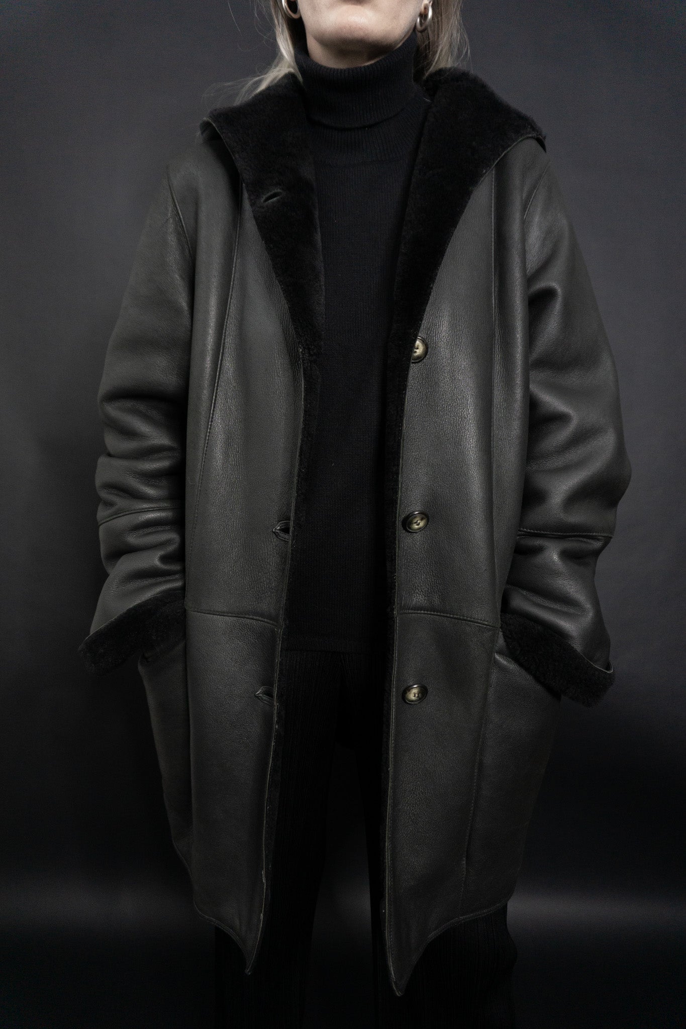 Lammy lambskin coat hood, M-L