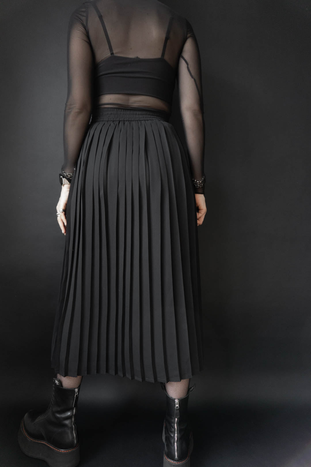 Pleated skirt, black, S–M