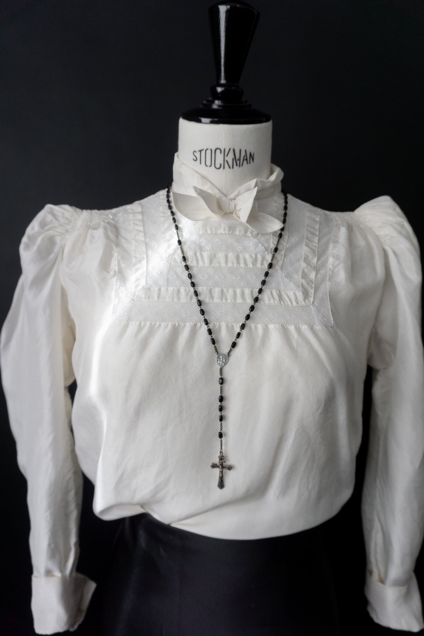 Antike Seidenbluse mit Spitze – Edwardianischer Stil