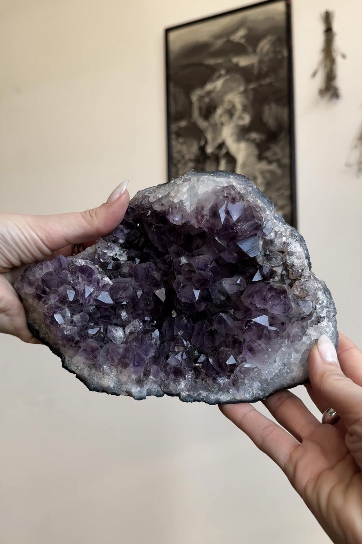 Großer Amethyst Kristall Cluster – ca. 1,4 kg theplaincircle vintage
