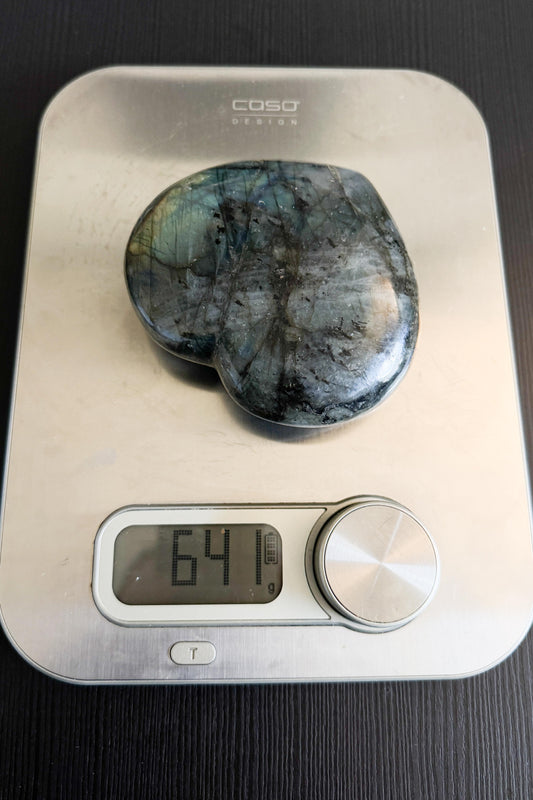 Labradorit Herz geschliffen – ca. 640 g theplaincircle vintage