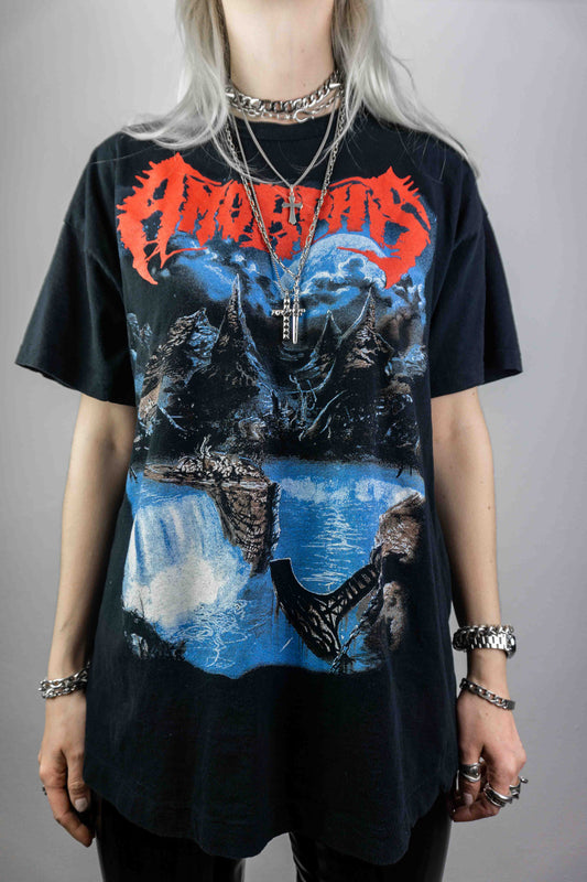 Schwarzes Vintage Bandshirt der Metalband Amorphis, Front- und Backprint