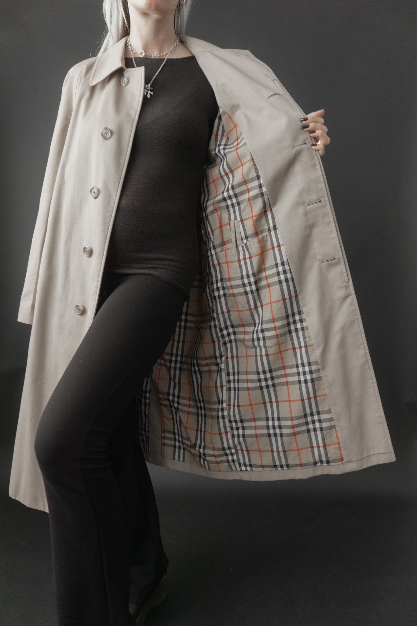 Burberrys Car Coat Beige – Vintage 80s Nova Check, M–L theplaincircle vintage