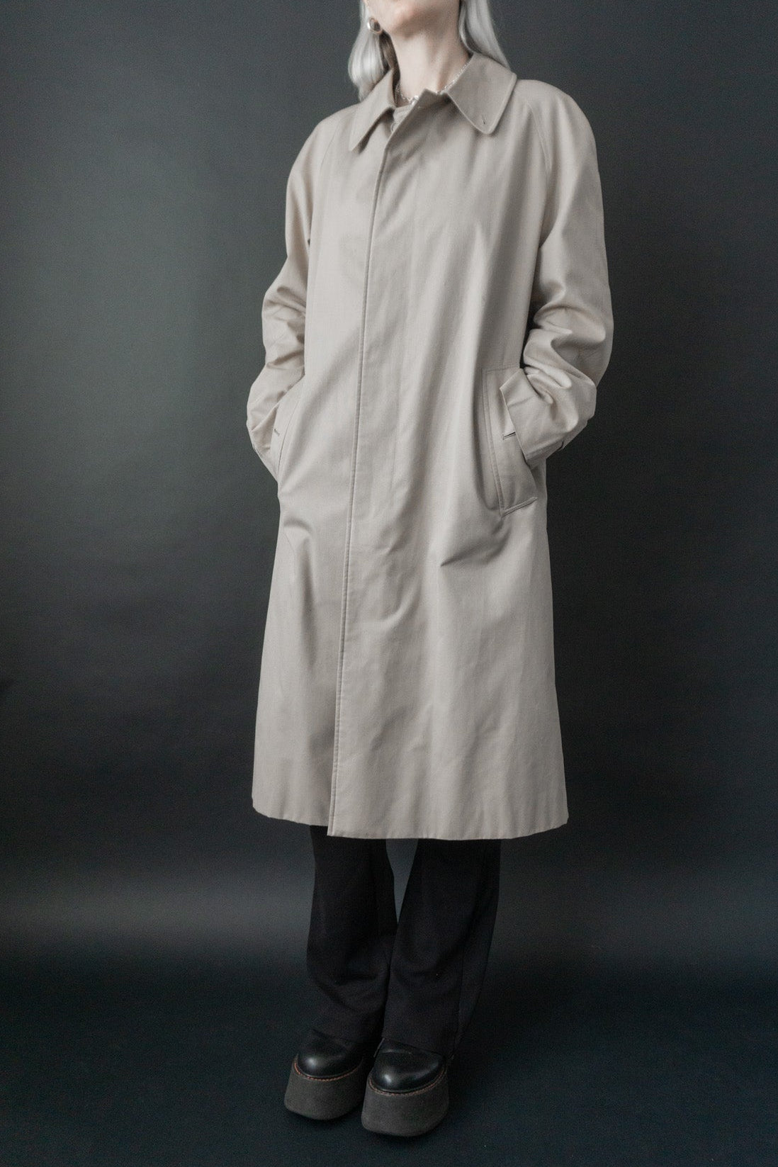 Burberrys Car Coat Beige – Vintage 80s Nova Check, M–L theplaincircle vintage
