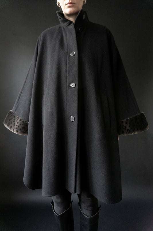Vintage 80s Cape aus Wolle mit Kunstfellbesatz und abnehmbarem Schal, One Size