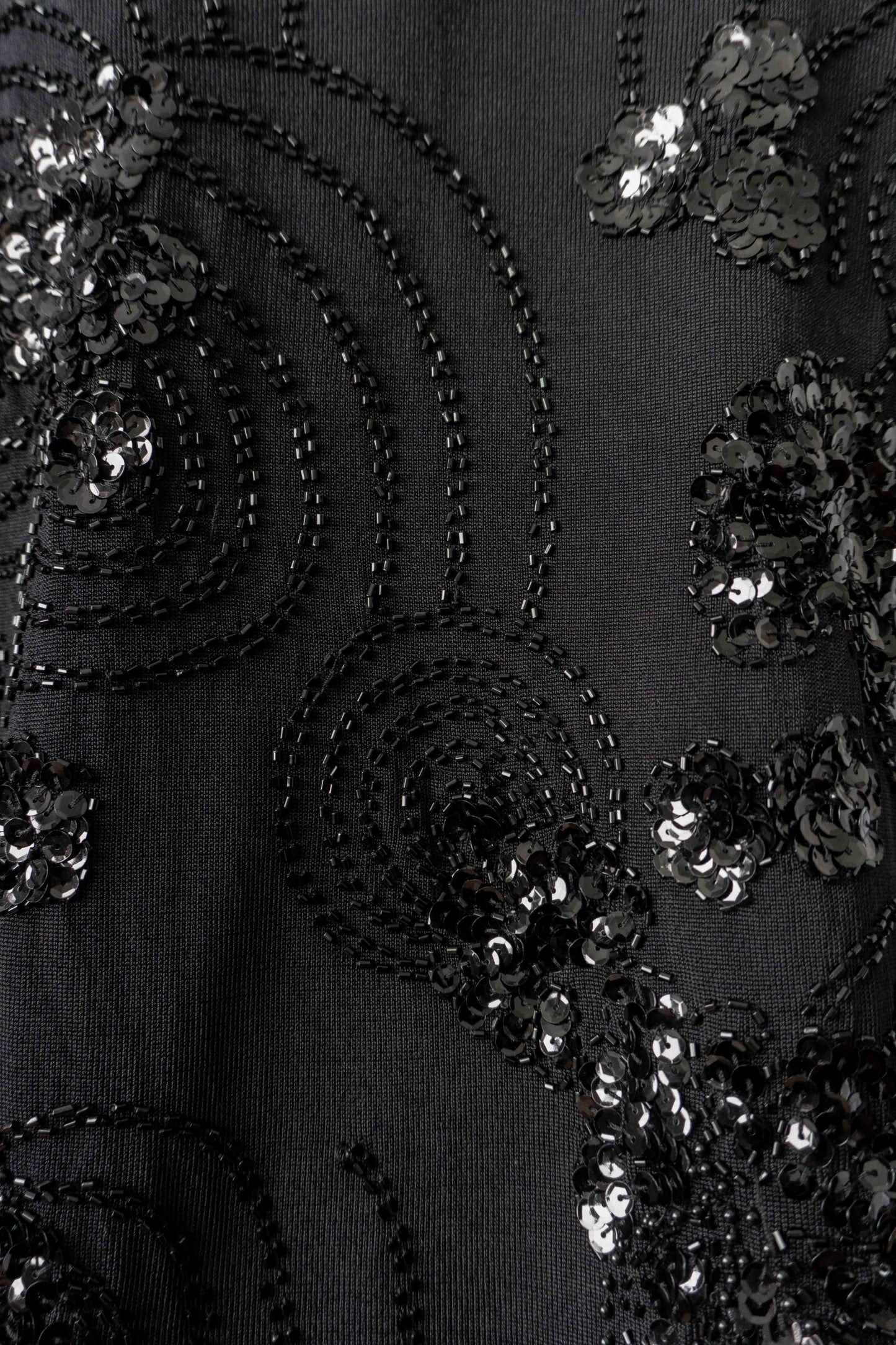 Schwarzes Viskose Shirt mit Pailletten – Subtiles Statement Piece, M–L theplaincircle vintage