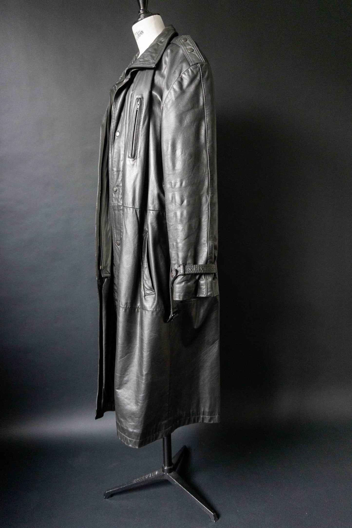 JOOP! Ledermantel Vintage 90er – Schwarzer Leder Trenchcoat mit Gürtel, M–L theplaincircle vintage
