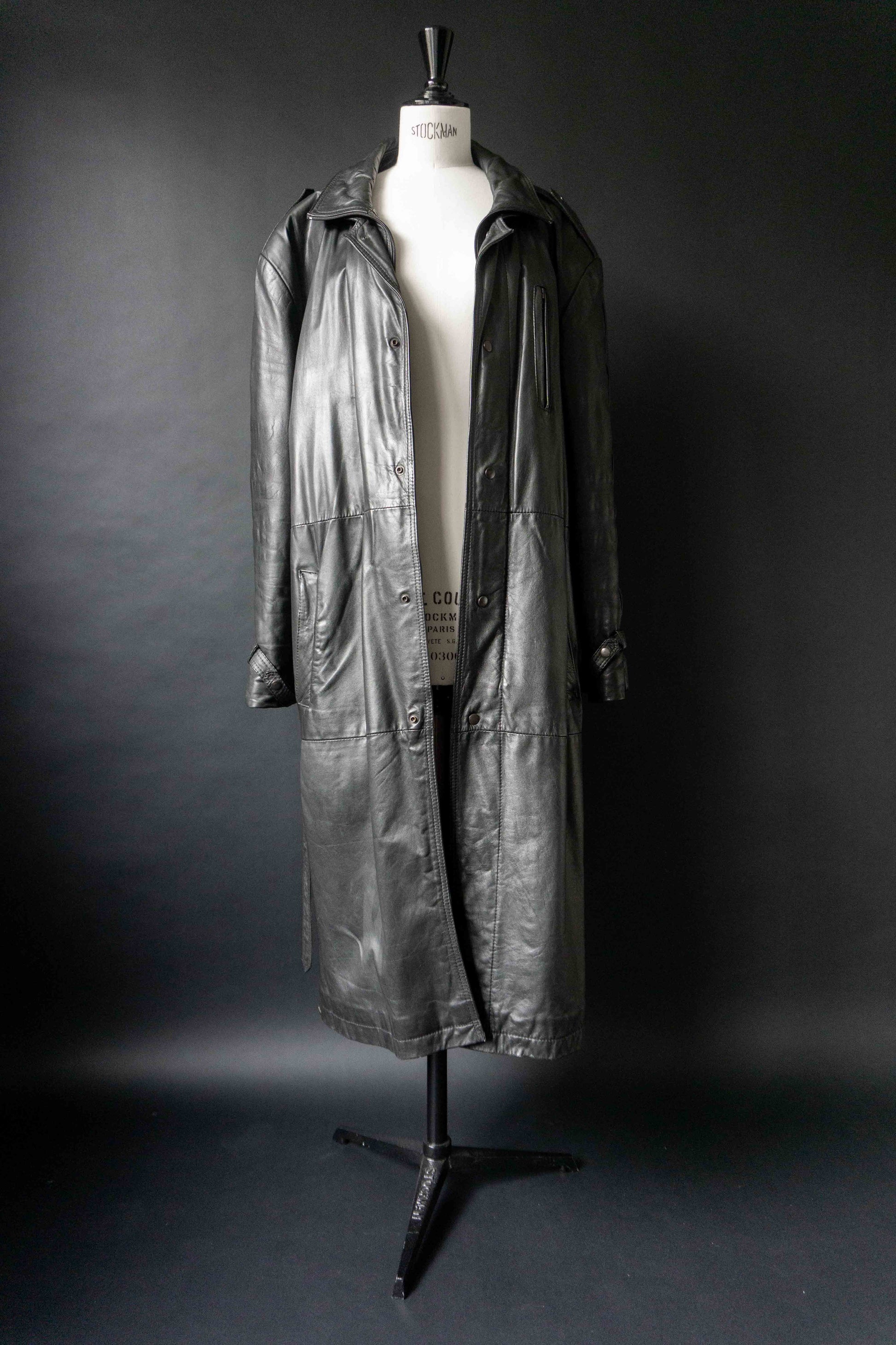 JOOP! Ledermantel Vintage 90er – Schwarzer Leder Trenchcoat mit Gürtel, M–L theplaincircle vintage