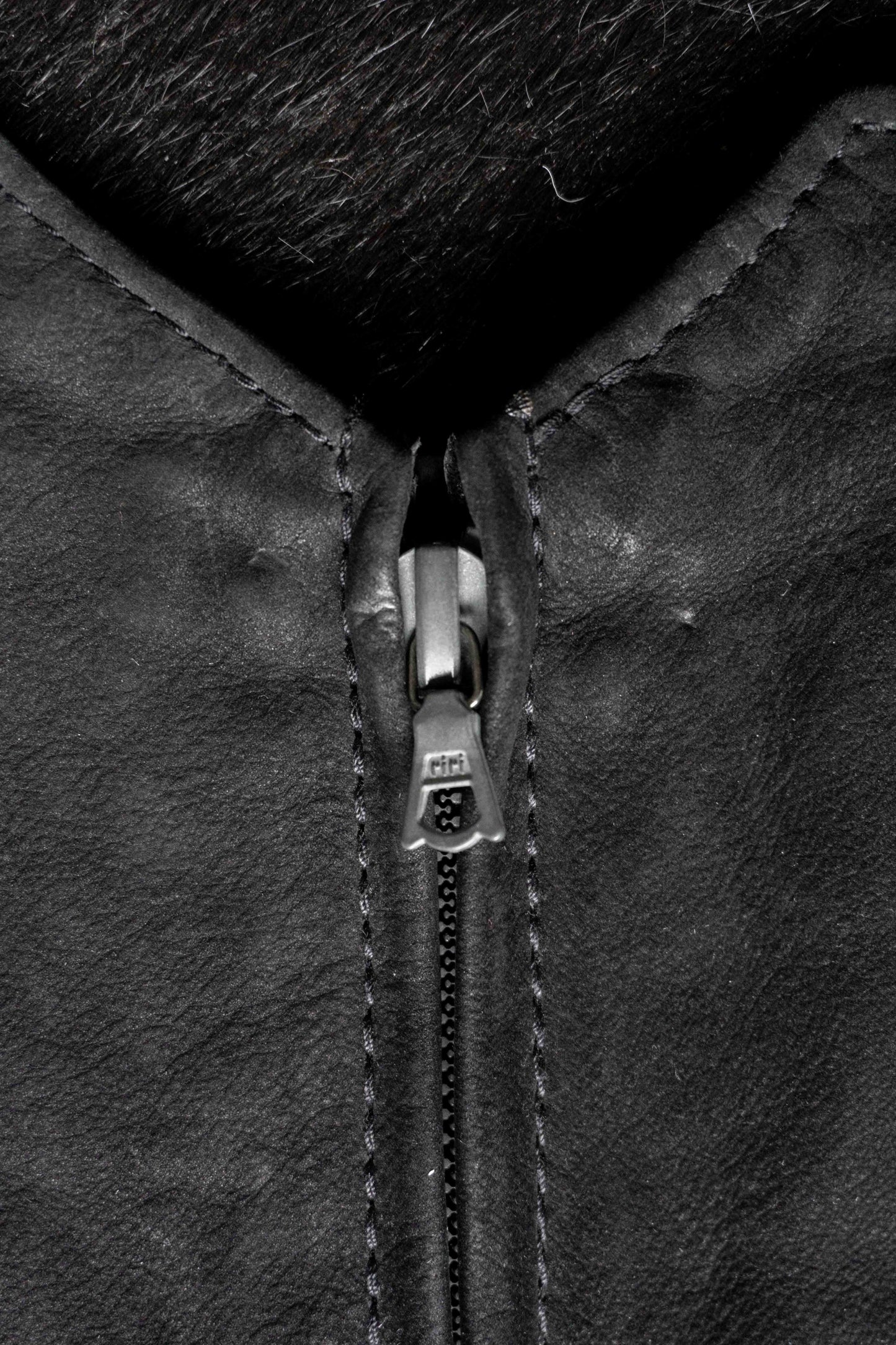 Vintage Pyrate Style Leder Shorts, Riri Zipper, XXS–XS theplaincircle vintage