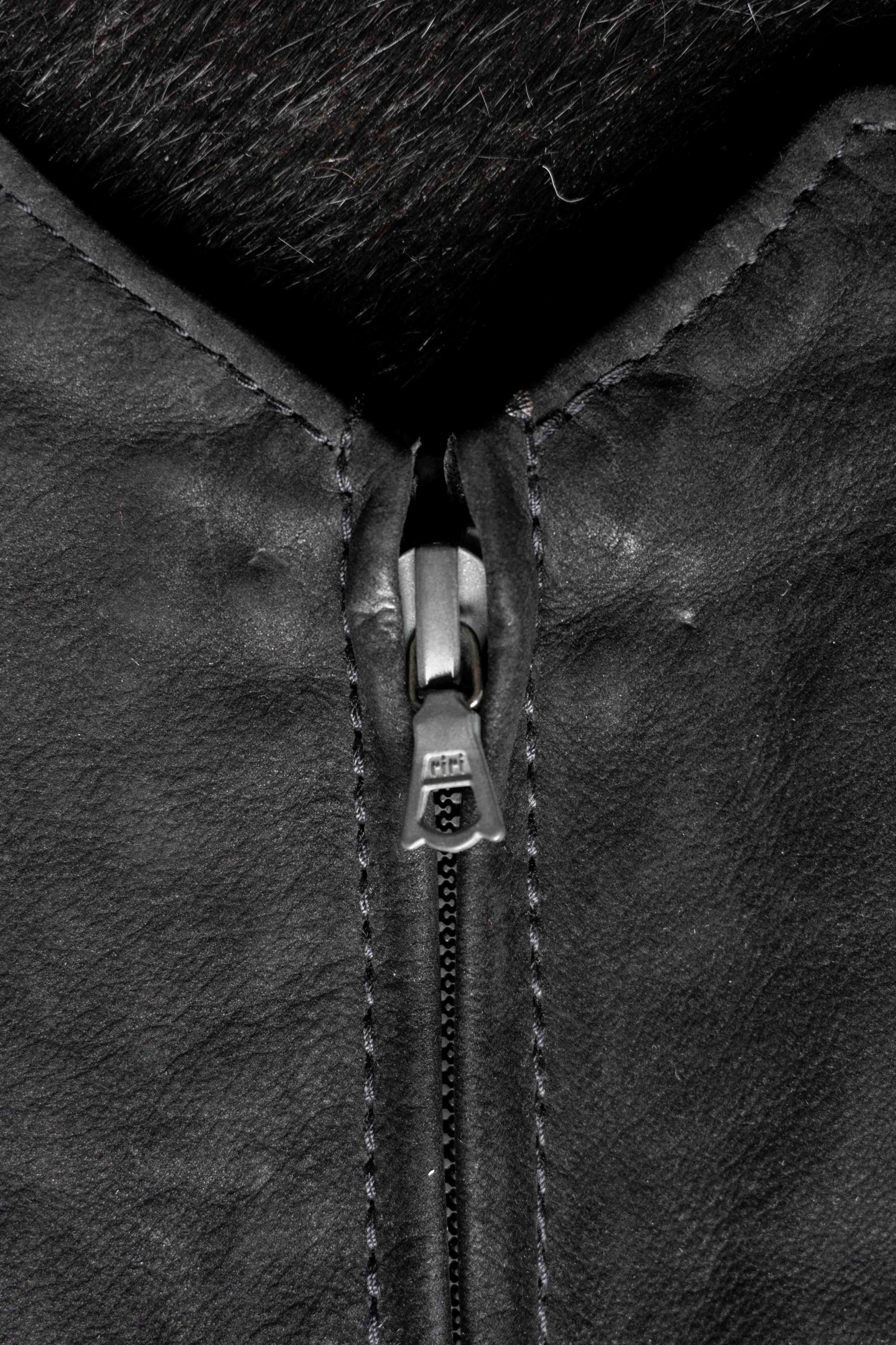 Vintage Pyrate Style Leder Shorts, Riri Zipper, XXS–XS theplaincircle vintage