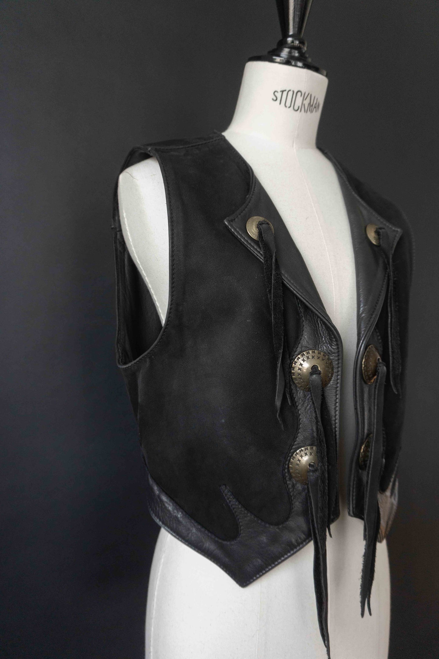 Vintage Pyrate Style Hamburg Lederweste Schwarz. XS–M theplaincircle vintage