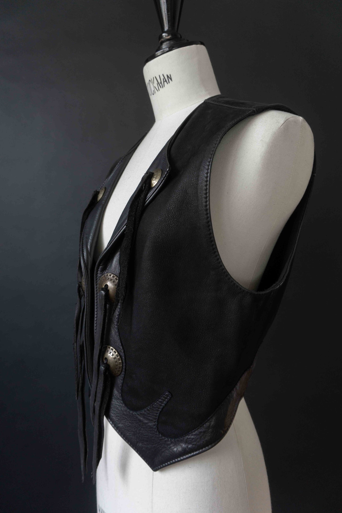 Vintage Pyrate Style Hamburg Lederweste Schwarz. XS–M theplaincircle vintage