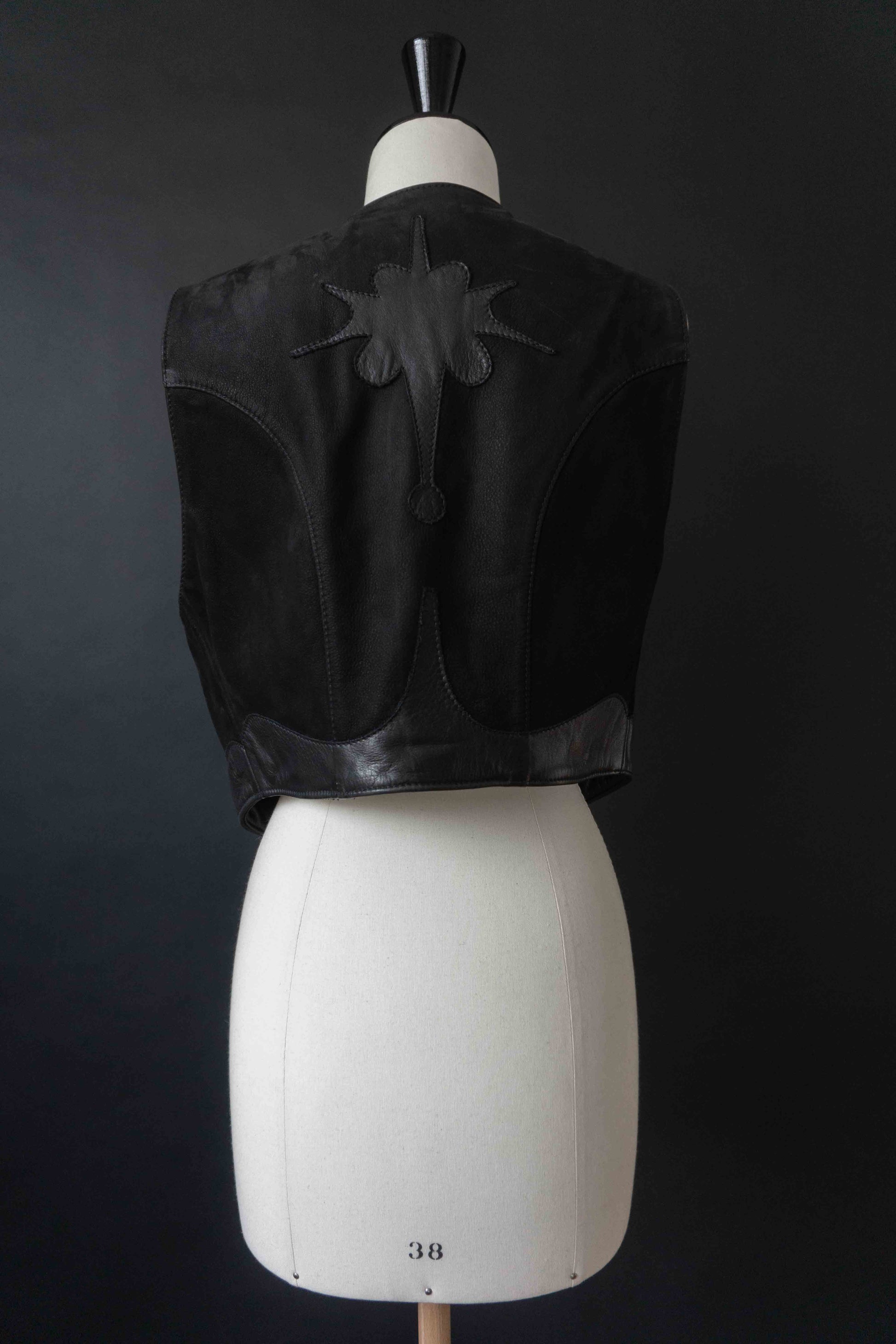 Vintage Pyrate Style Hamburg Lederweste Schwarz. XS–M theplaincircle vintage