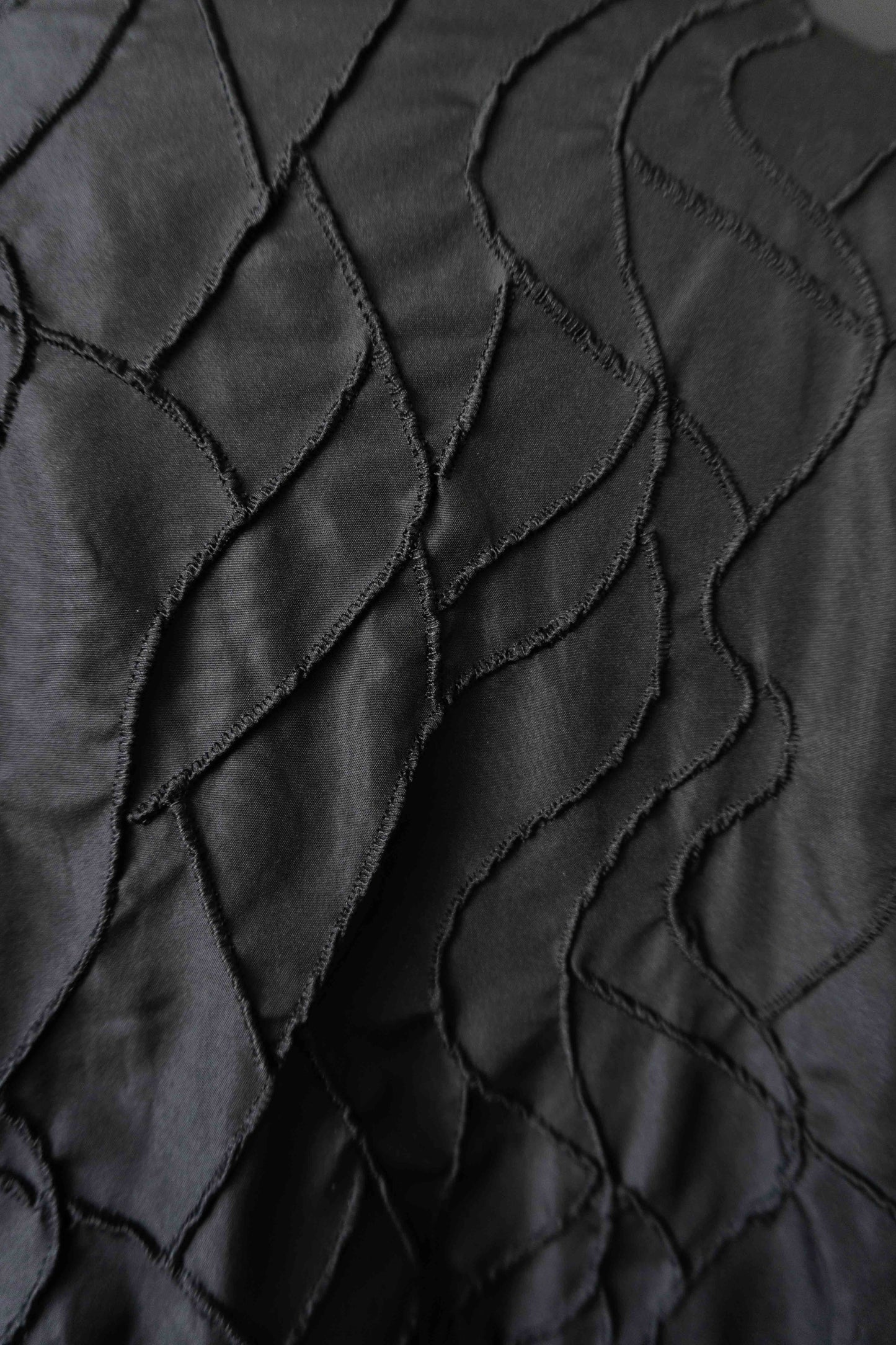 Vintage Avantgarde Mantel – strukturierter Oversized Mantel in All Black, M–XL theplaincircle vintage