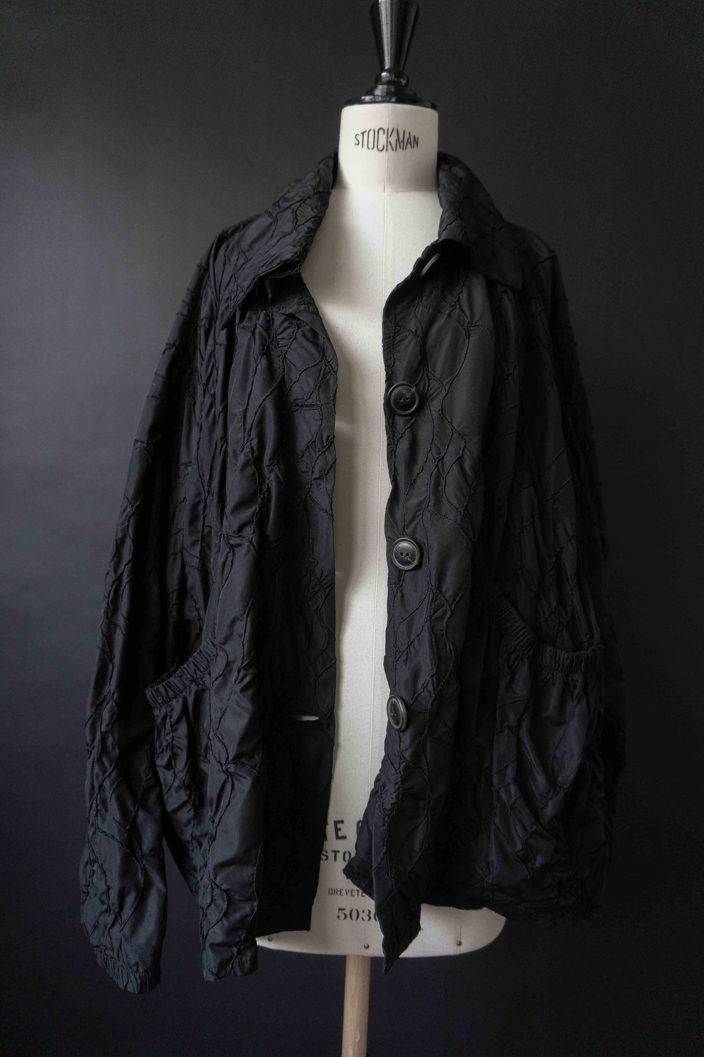 Vintage avantgarde Oversize Jacke Schwarz, Lightweight Layering Piece, L–XL theplaincircle vintage