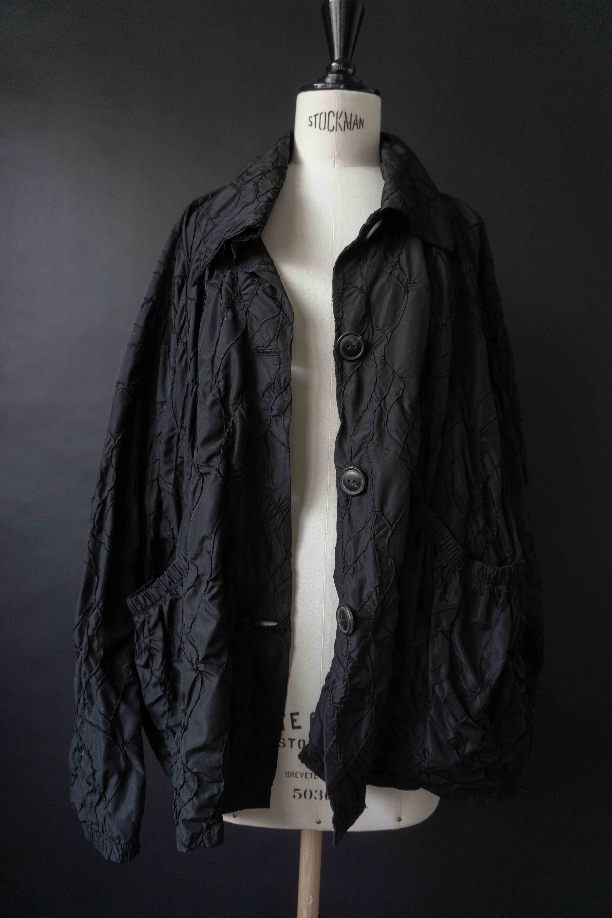 Vintage avantgarde Oversize Jacke Schwarz, Lightweight Layering Piece, L–XL theplaincircle vintage