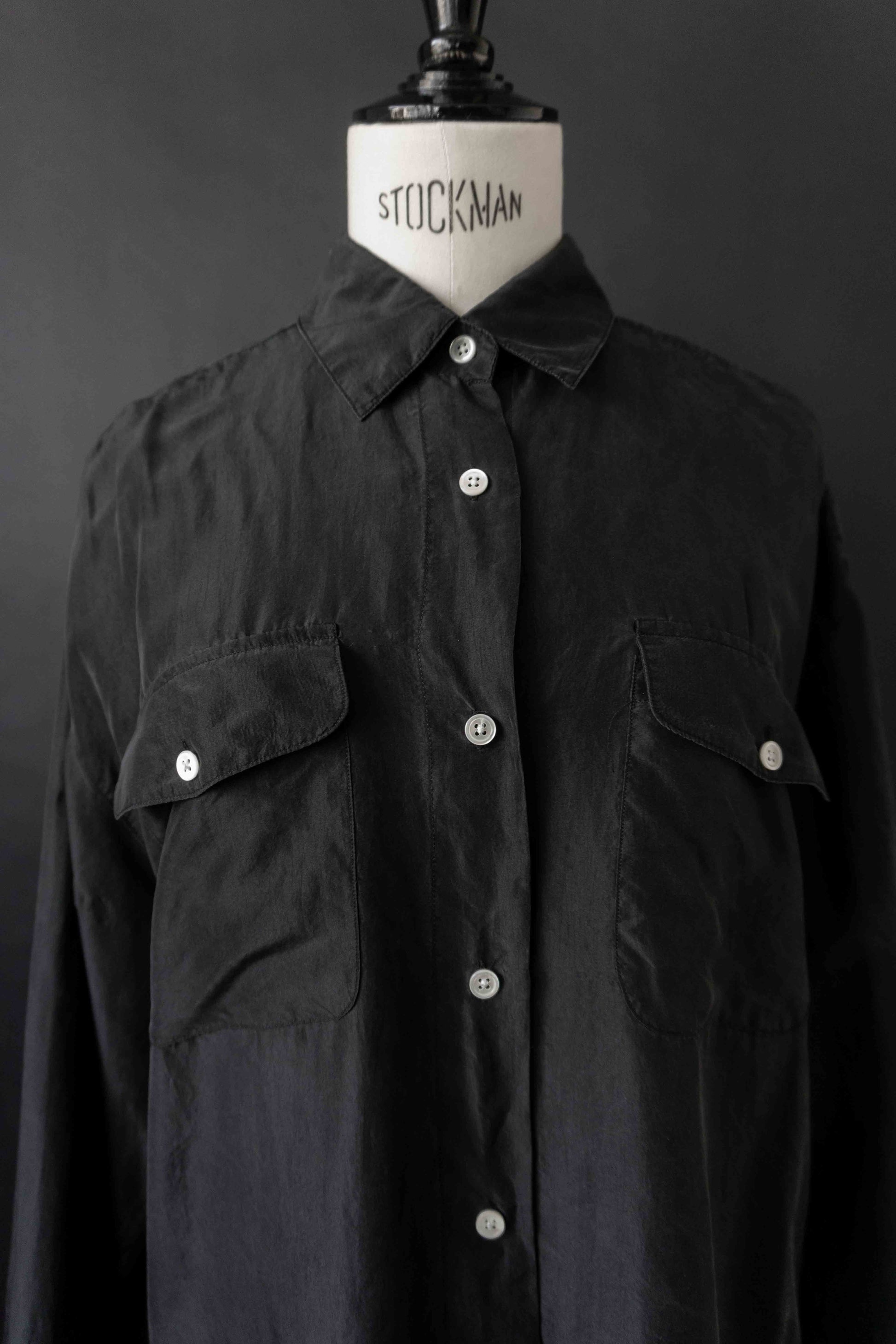 Vintage Seidenbluse schwarz 80er – Avantgarde Designer Bluse „Asphalt“, M–XL theplaincircle vintage