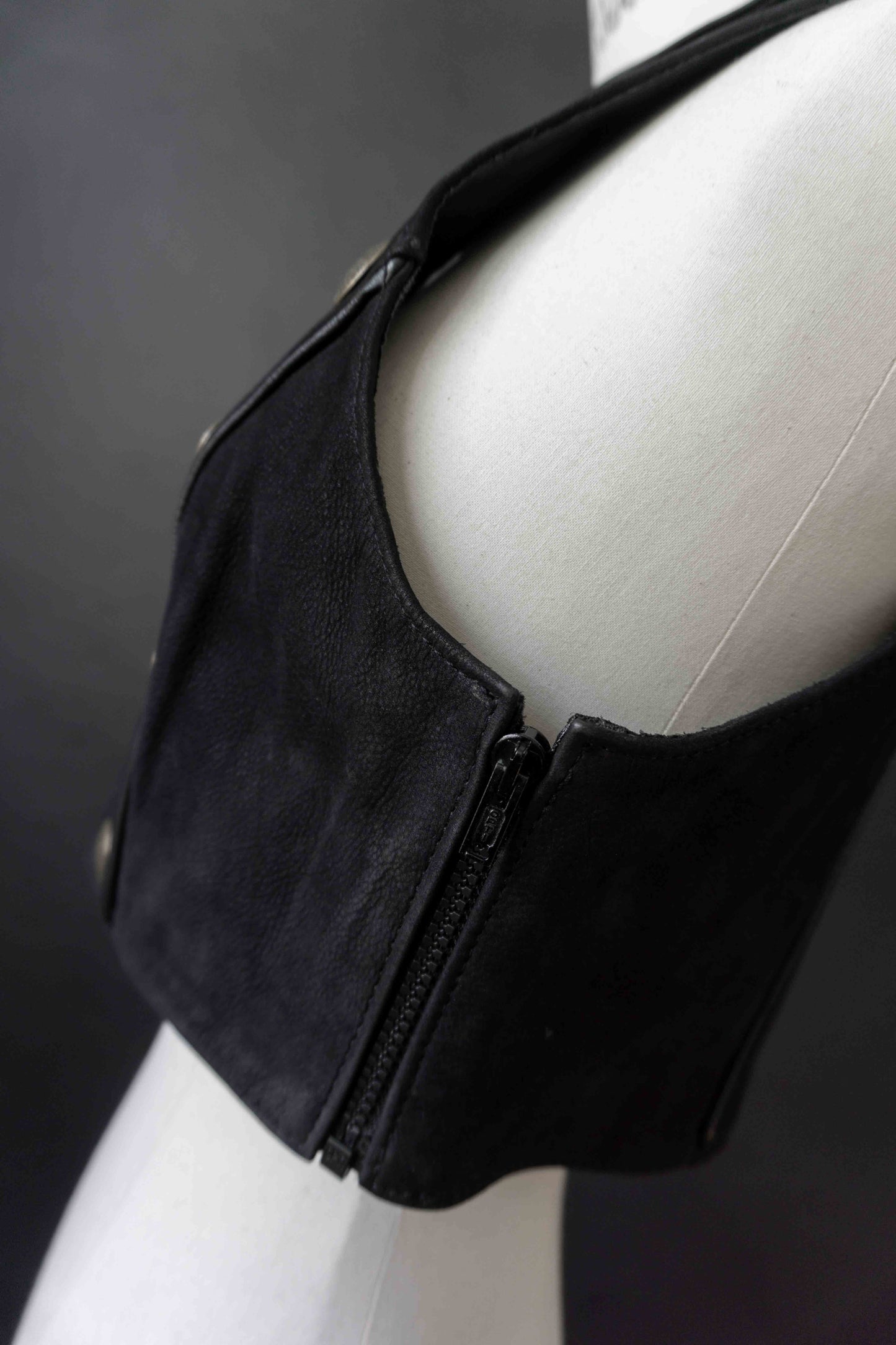 Vintage Pyrate Style Hamburg Ledertop S–M theplaincircle vintage