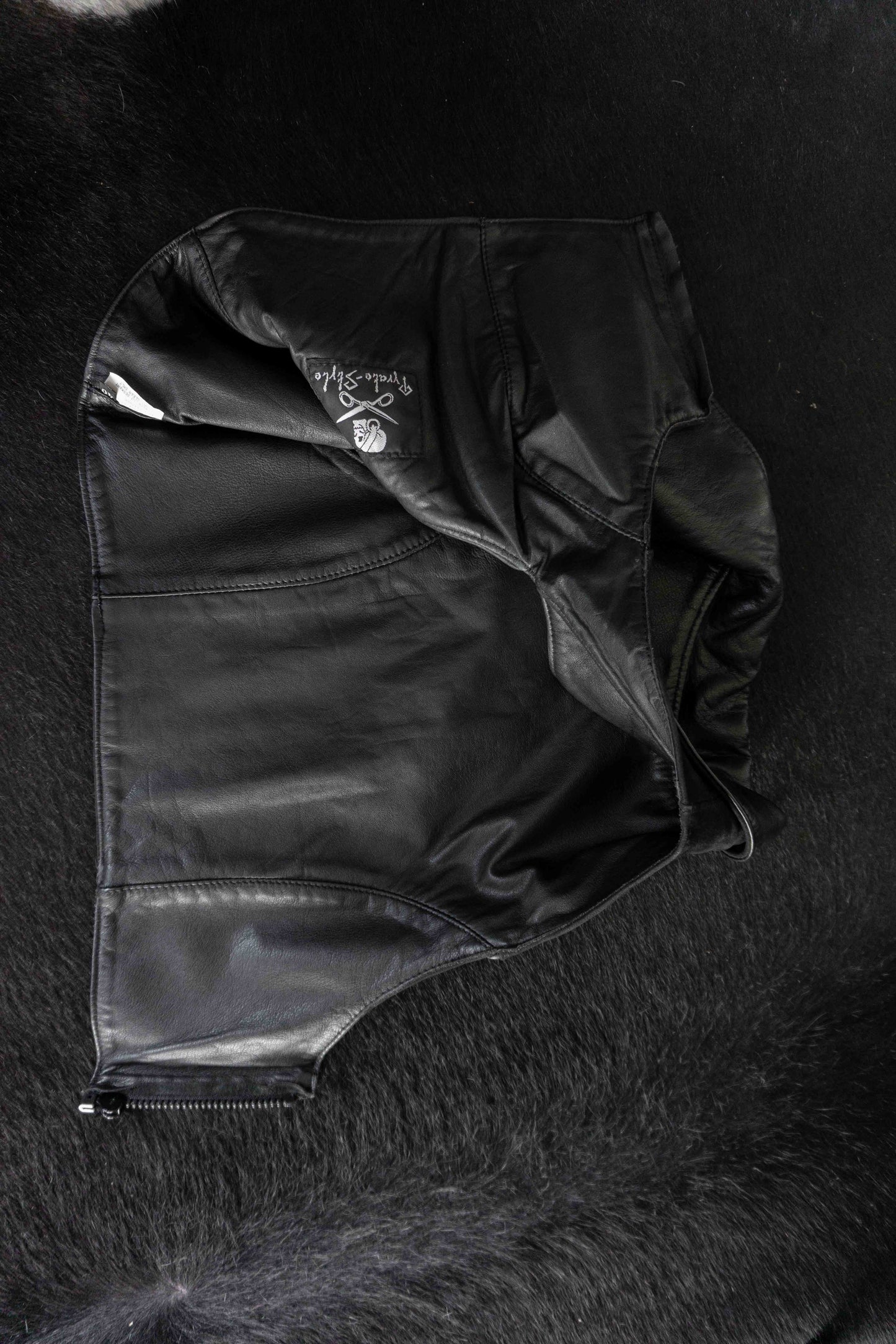 Vintage Pyrate Style Hamburg Ledertop S–M theplaincircle vintage