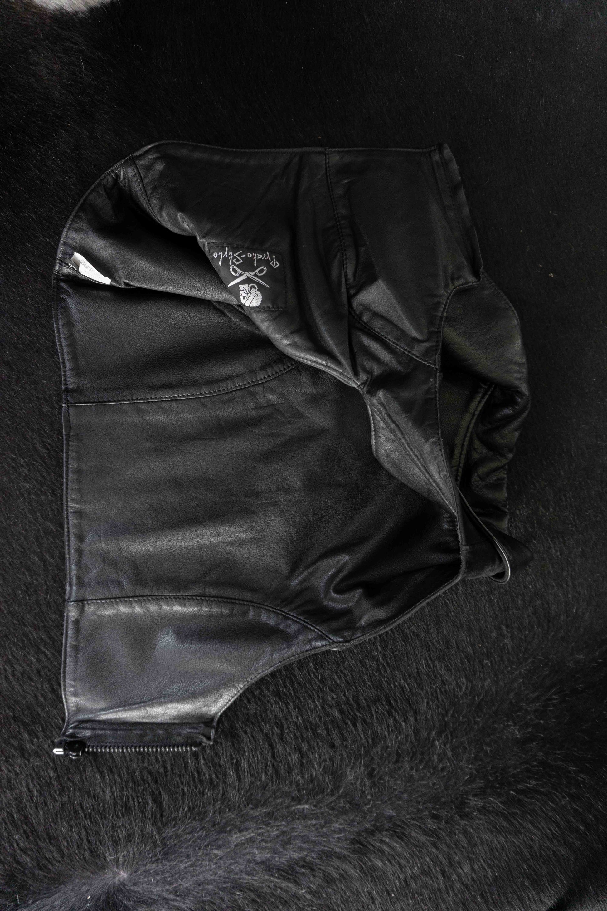 Vintage Pyrate Style Hamburg Ledertop S–M theplaincircle vintage