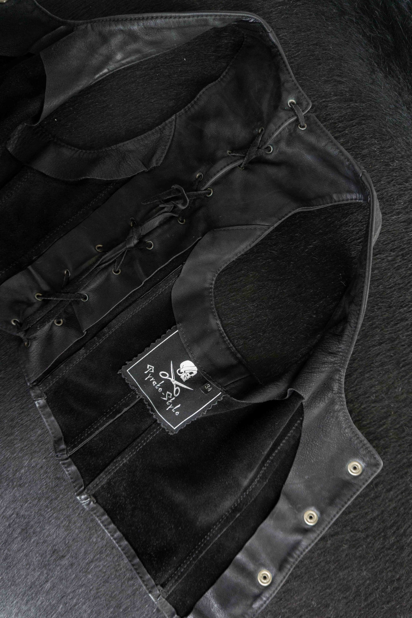 Vintage Pyrate Style Hamburg Lederweste Schwarz XS theplaincircle vintage
