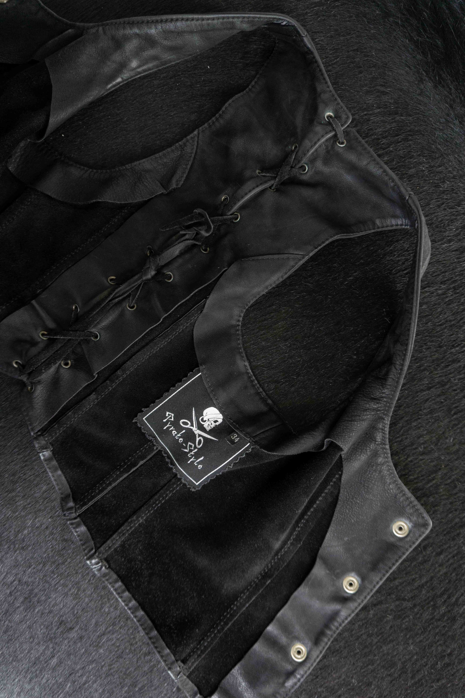 Vintage Pyrate Style Hamburg Lederweste Schwarz XS theplaincircle vintage