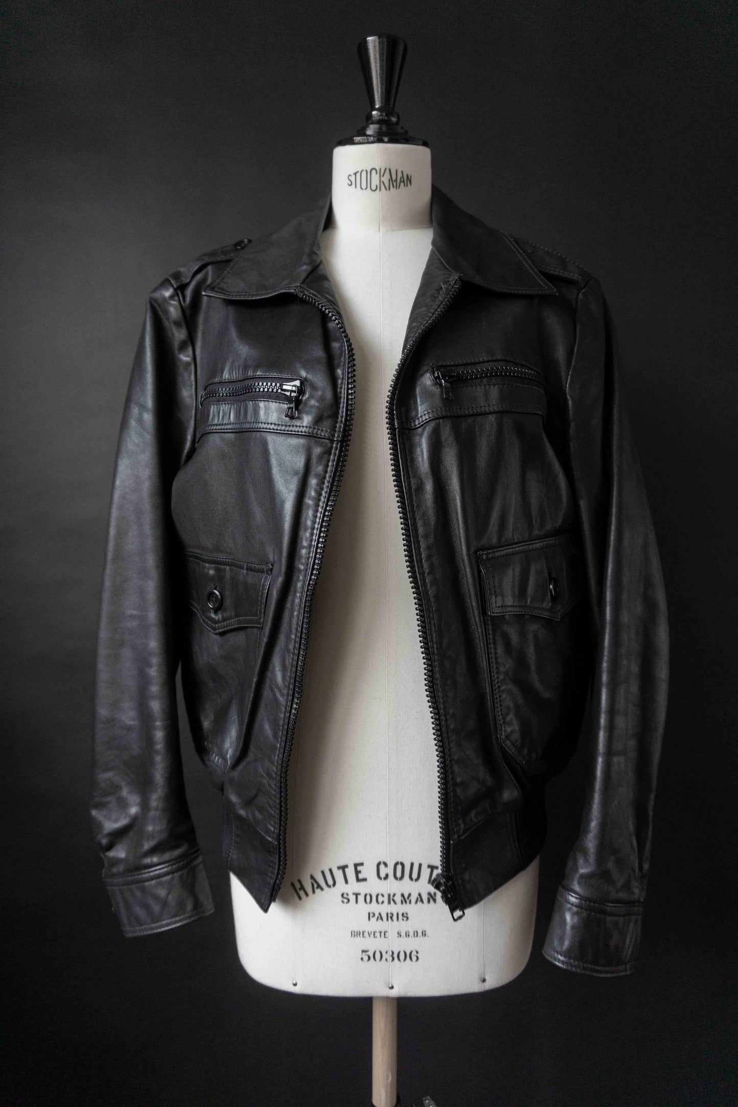 70s Lederjacke Schwarz S–M theplaincircle vintage