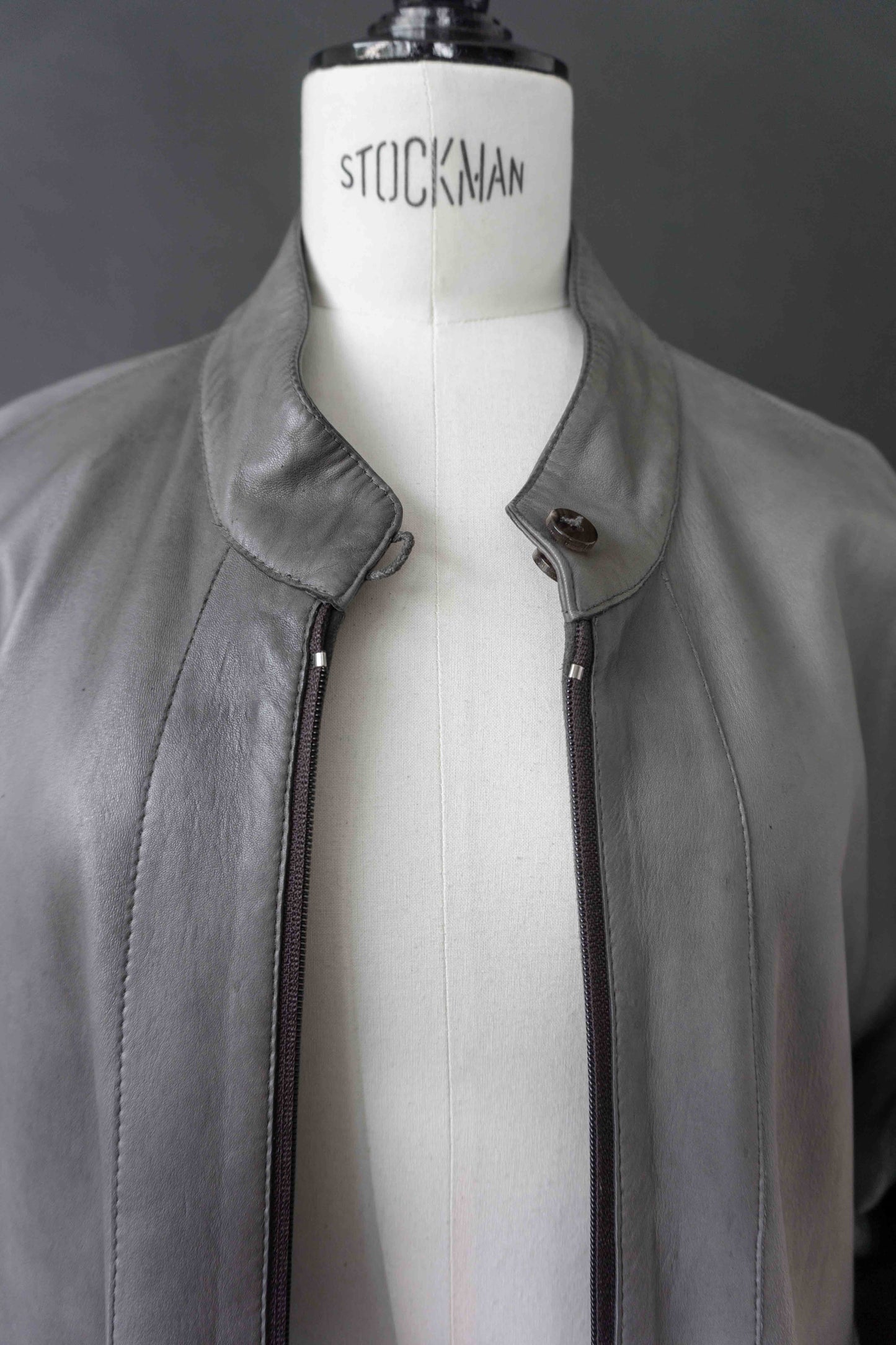 Wende-Lederjacke Grau, S–M theplaincircle vintage