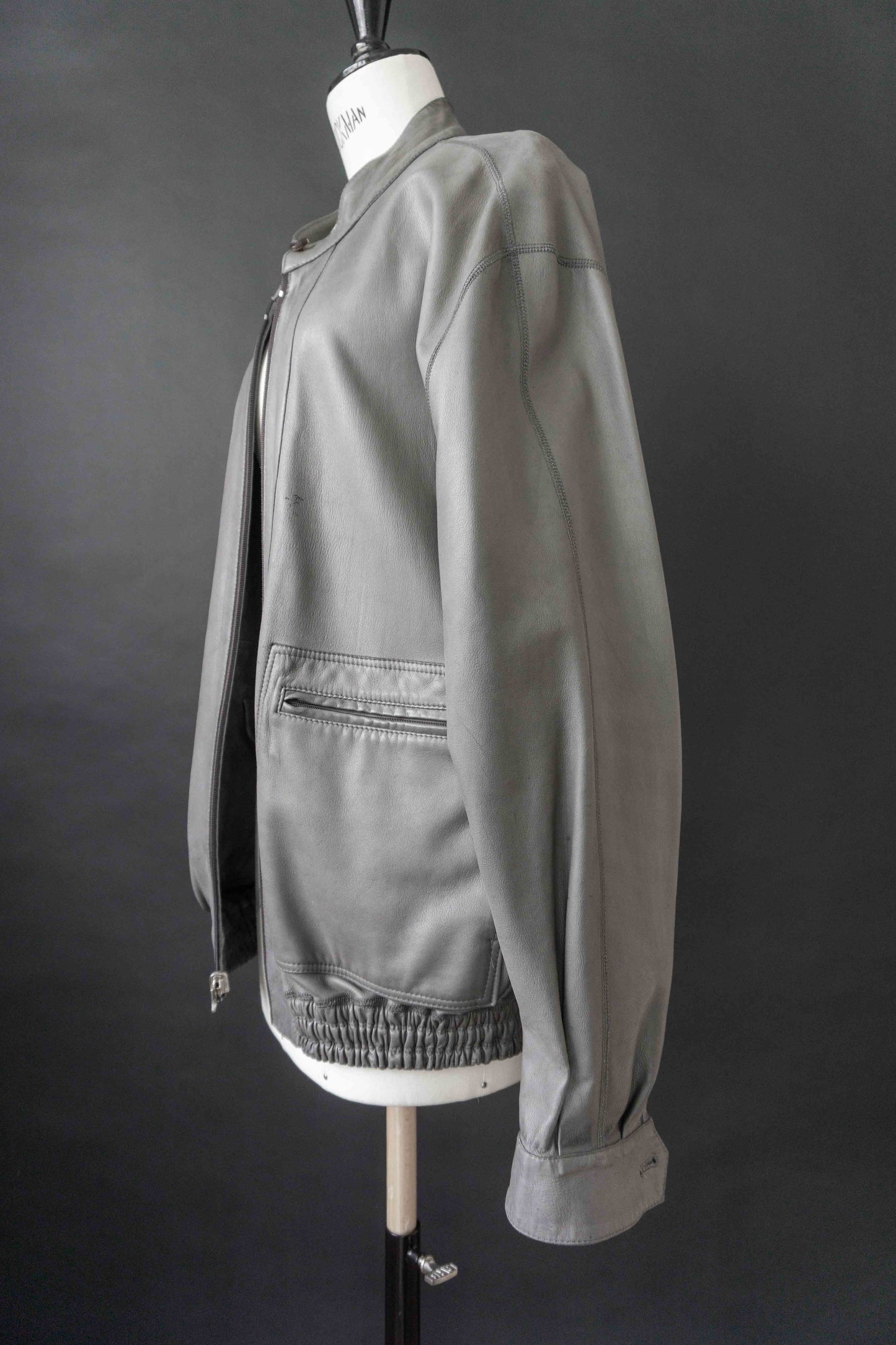 Wende-Lederjacke Grau, S–M theplaincircle vintage