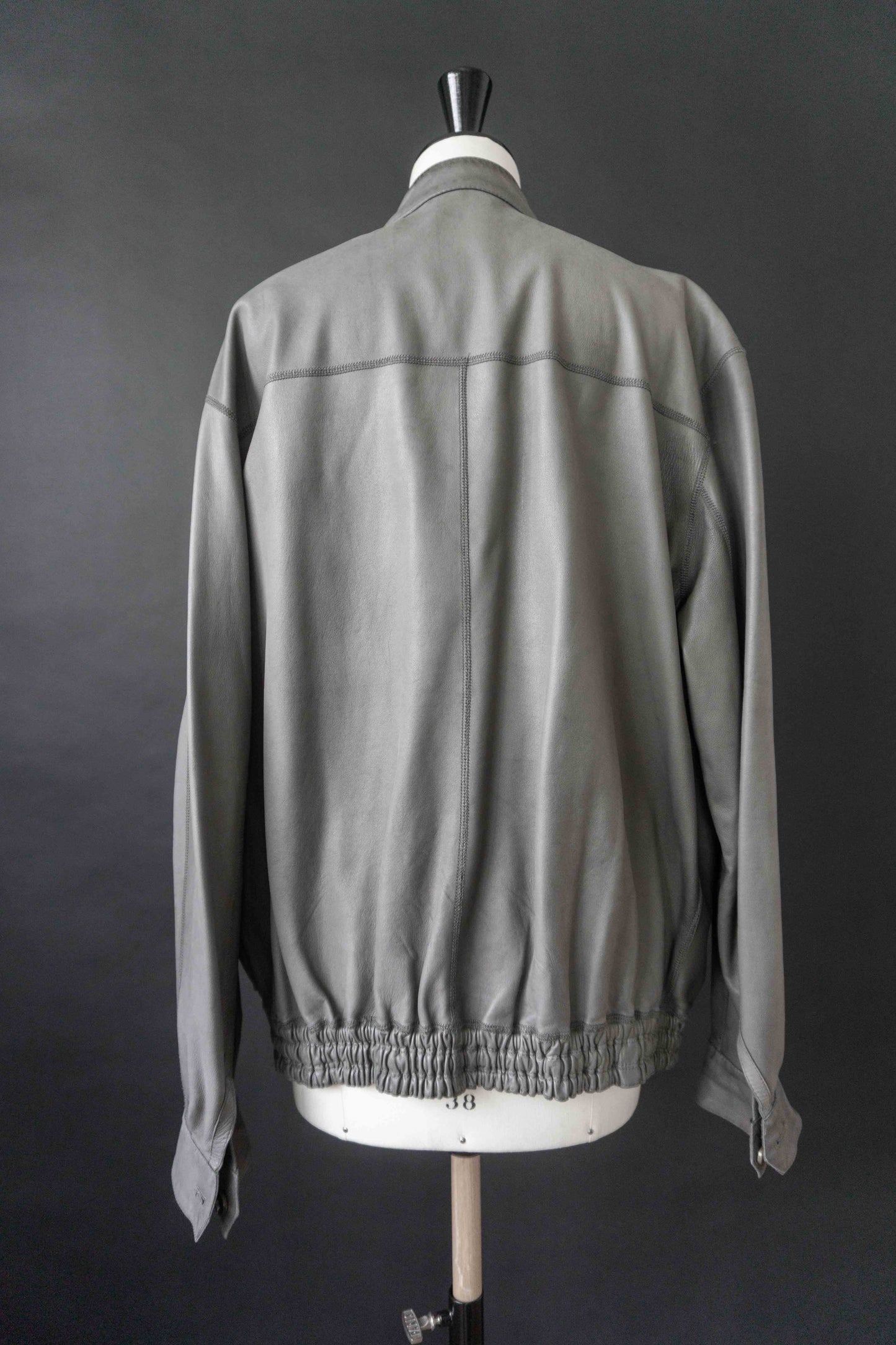 Wende-Lederjacke Grau, S–M theplaincircle vintage