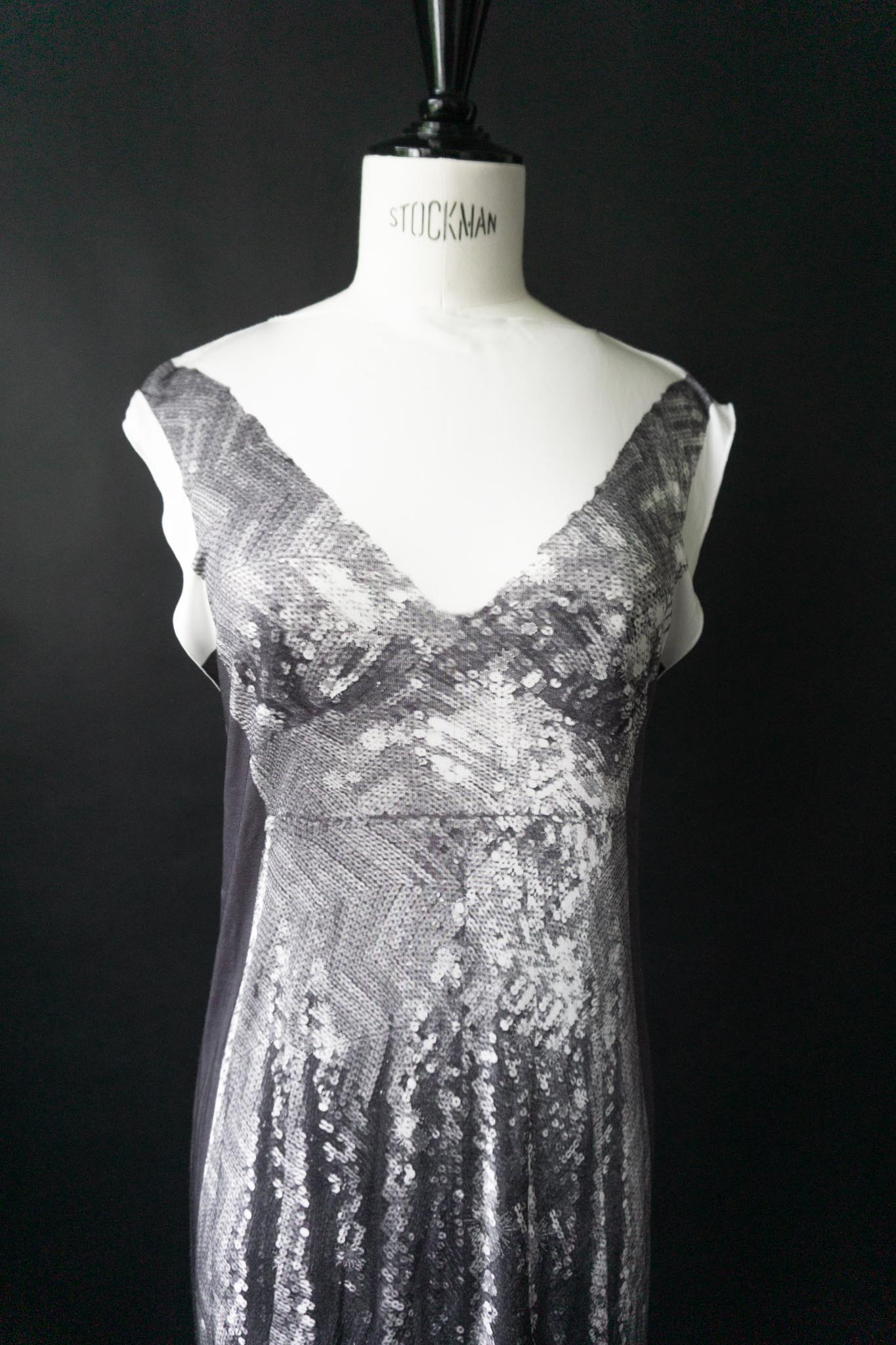 Weißes Maison Margiela × H&M Maxi-Kleid mit Paillettenprint aus 2004