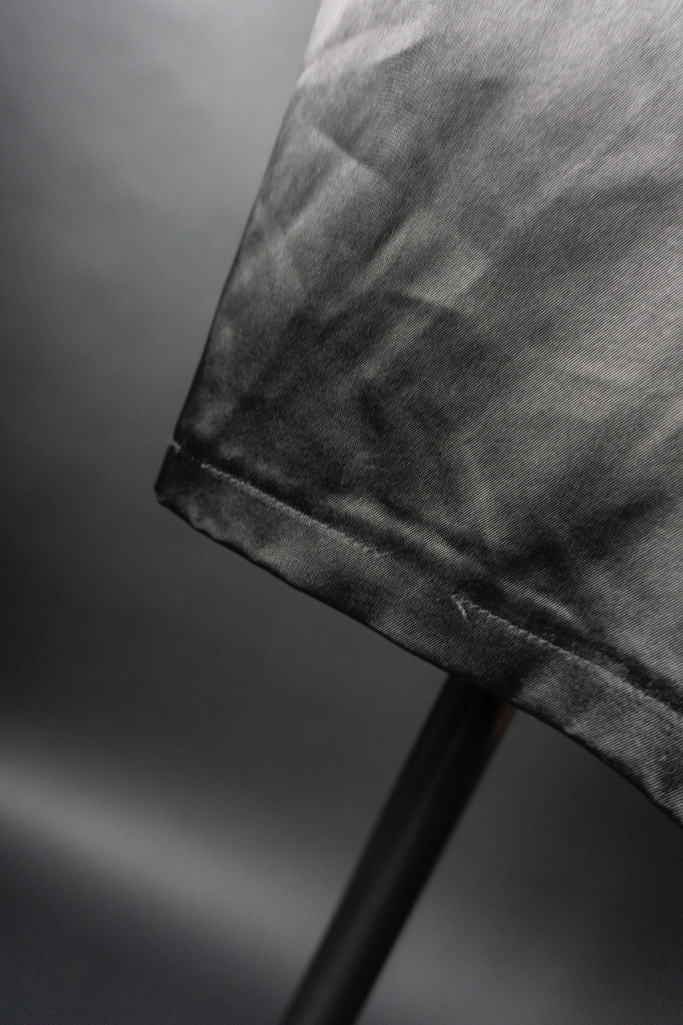 Vintage 2000s Dolce & Gabbana schwarzes Corsage-Minikleid aus Satin mit Spitzeneinsätzen und Schnürung vorne