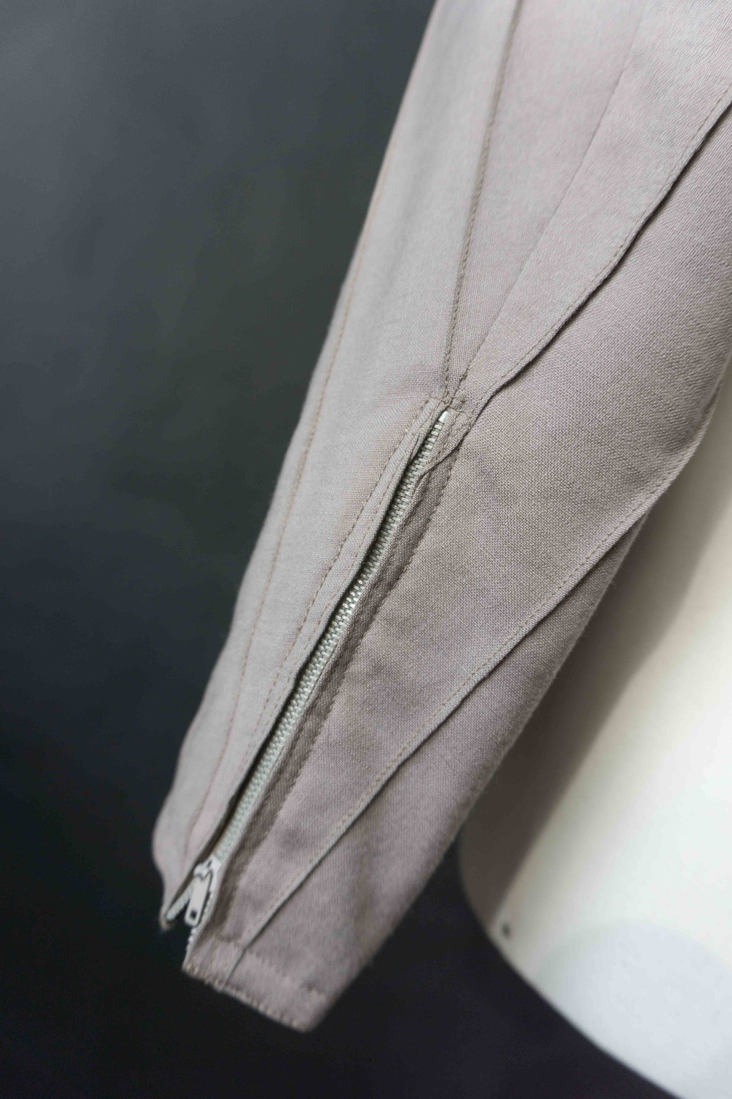 Laura Biagiotti Vintage Jacke – taupe Baumwolle, 70s Designer, S–M theplaincircle vintage