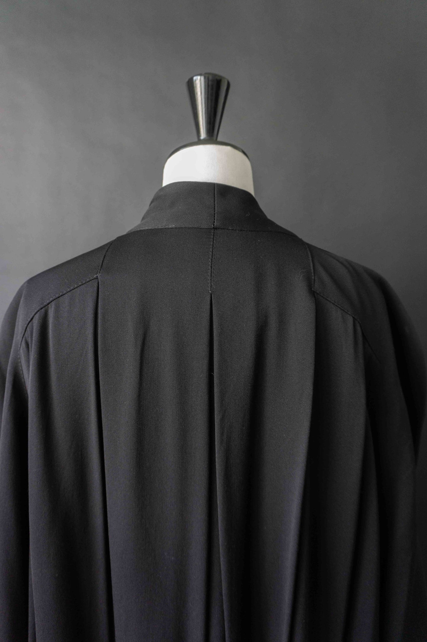 80s Vintage Goth Mantel, Wolle-Viskose, M–XL theplaincircle vintage