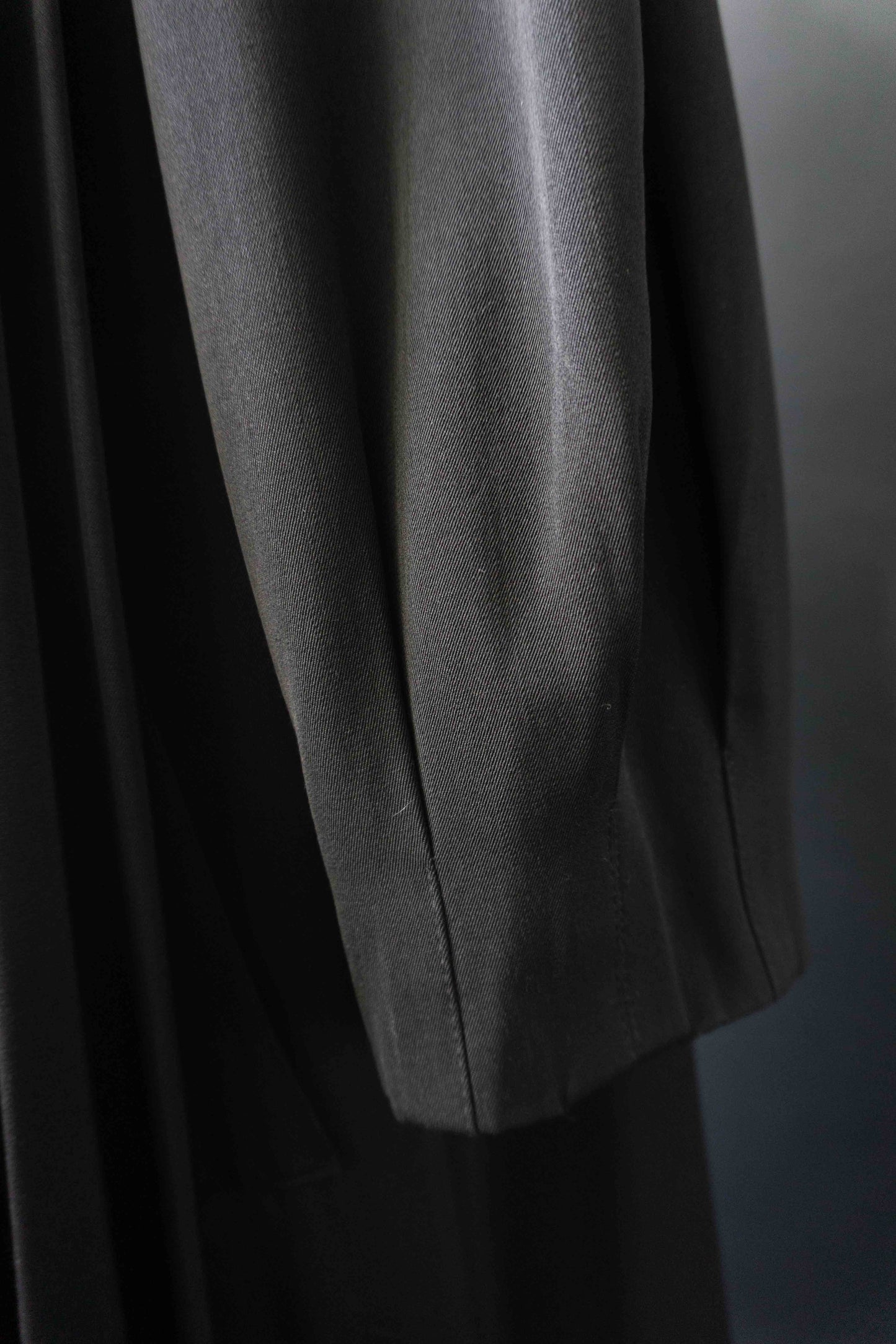 80s Vintage Goth Mantel, Wolle-Viskose, M–XL theplaincircle vintage