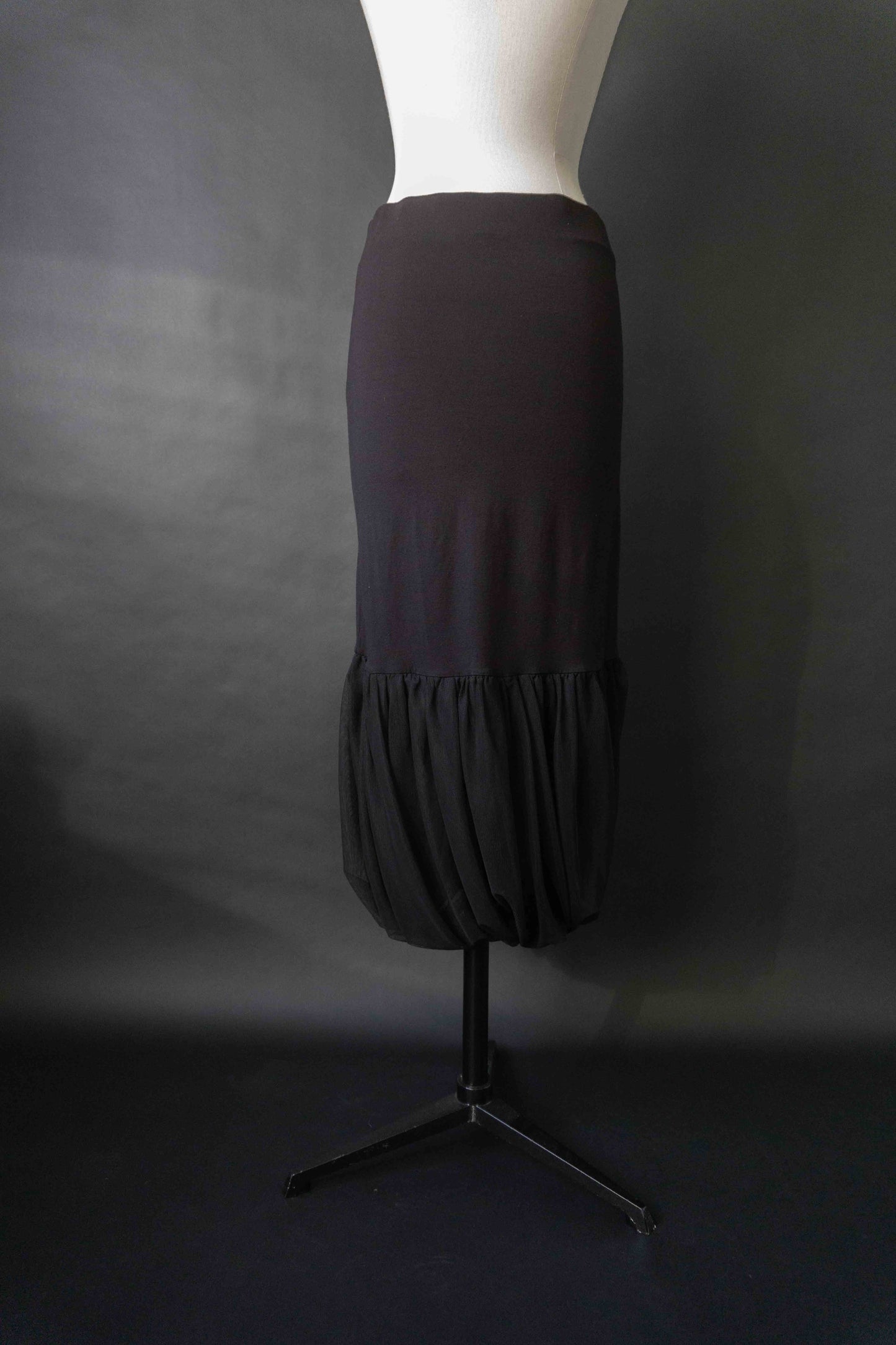 Y2K Schwarzer Midi Rock mit Drapierung & transparenter Struktur, S–M theplaincircle vintage