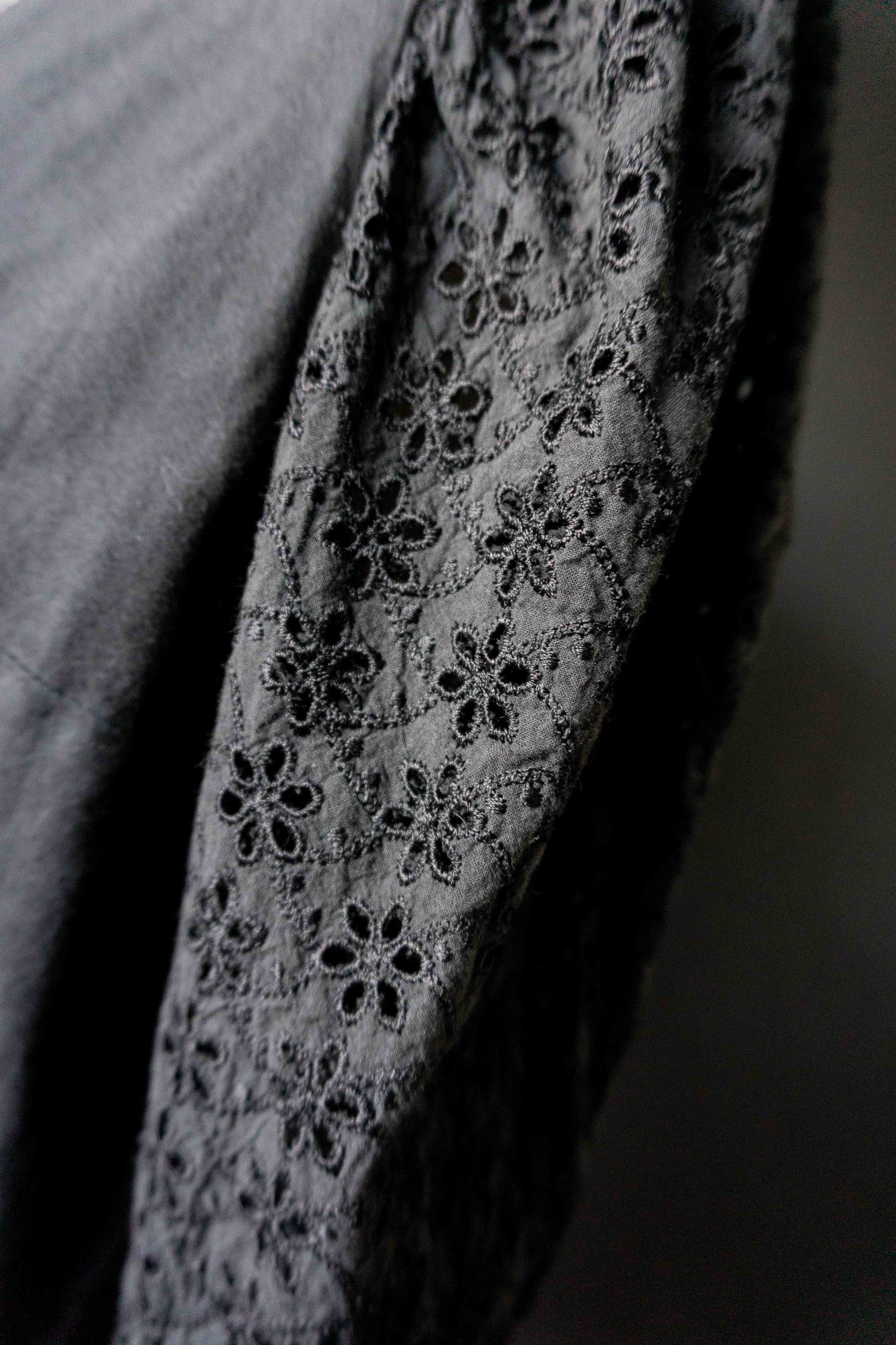 Vintage Bluse Broderie Anglaise Cropped, S–M theplaincircle vintage