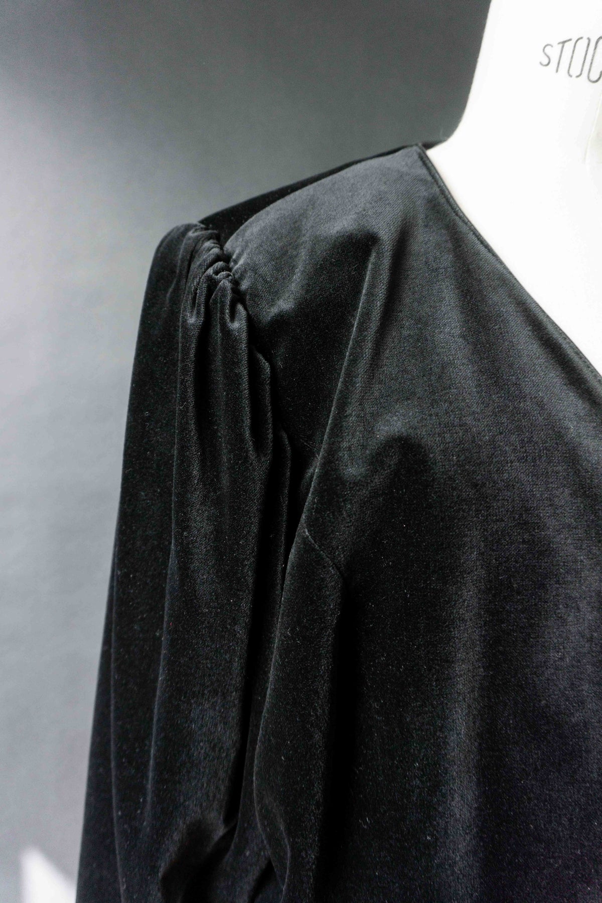 Vintage Samtblazer, witchy Puffärmel, M–L