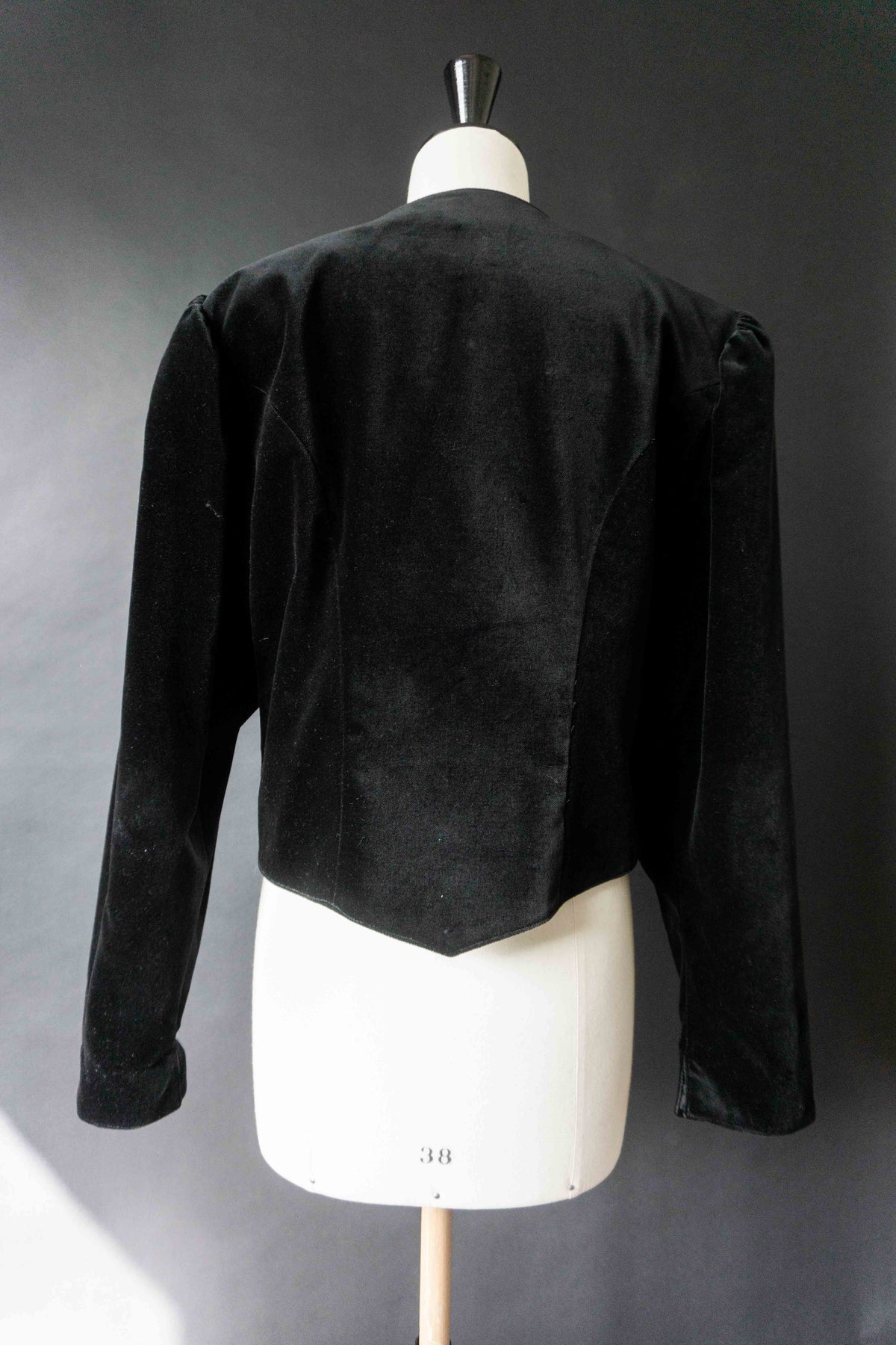 Vintage Samtblazer, witchy Puffärmel, M–L