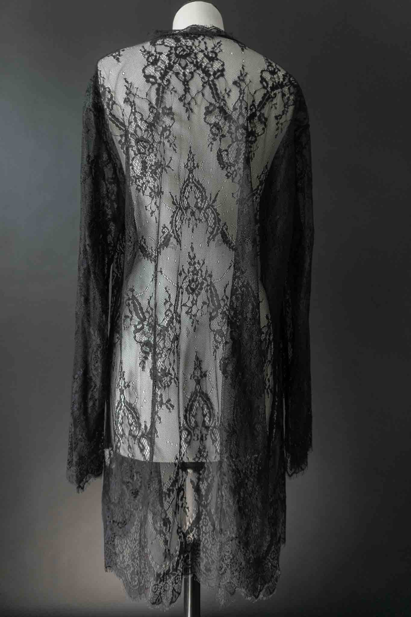 Vintage Y2K Spitzen Cardigan aus schwarzer Spitze – Sheer Gothic Layer, M–L theplaincircle vintage