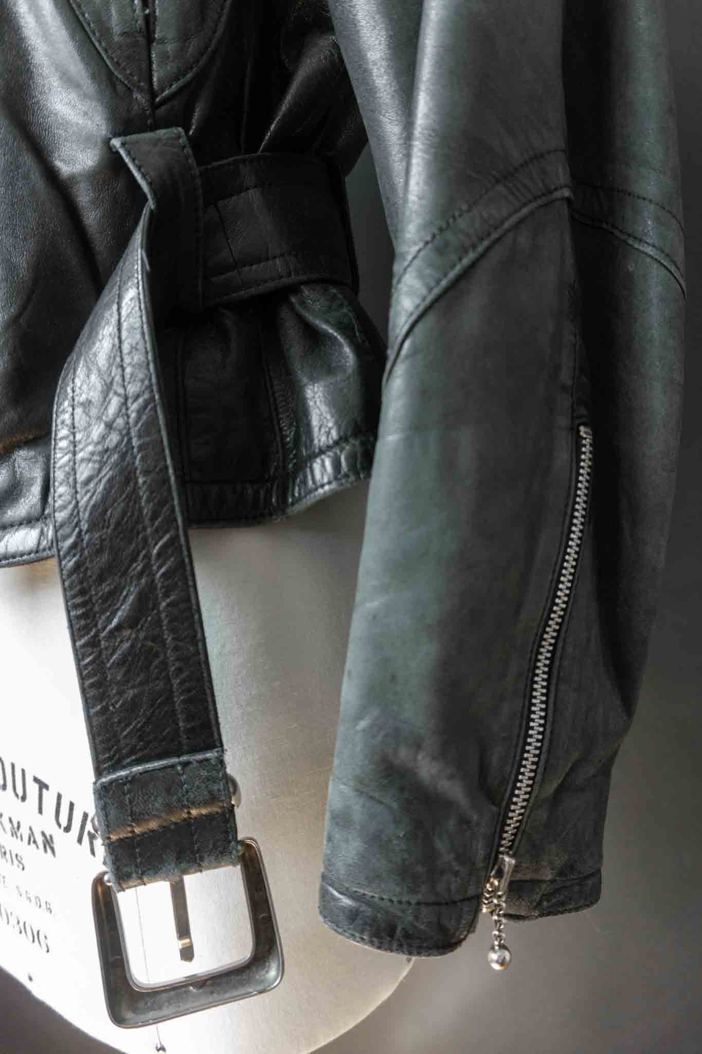 Vinage 80s Lederjacke aus weichem Slouchy-Leder mit Gürtel, S–M theplaincircle vintage