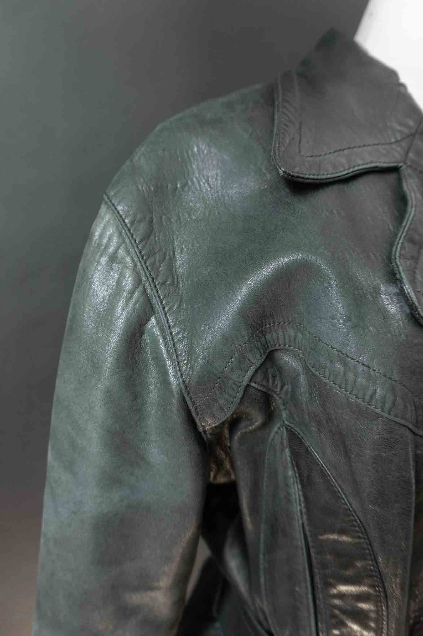 Vinage 80s Lederjacke aus weichem Slouchy-Leder mit Gürtel, S–M theplaincircle vintage