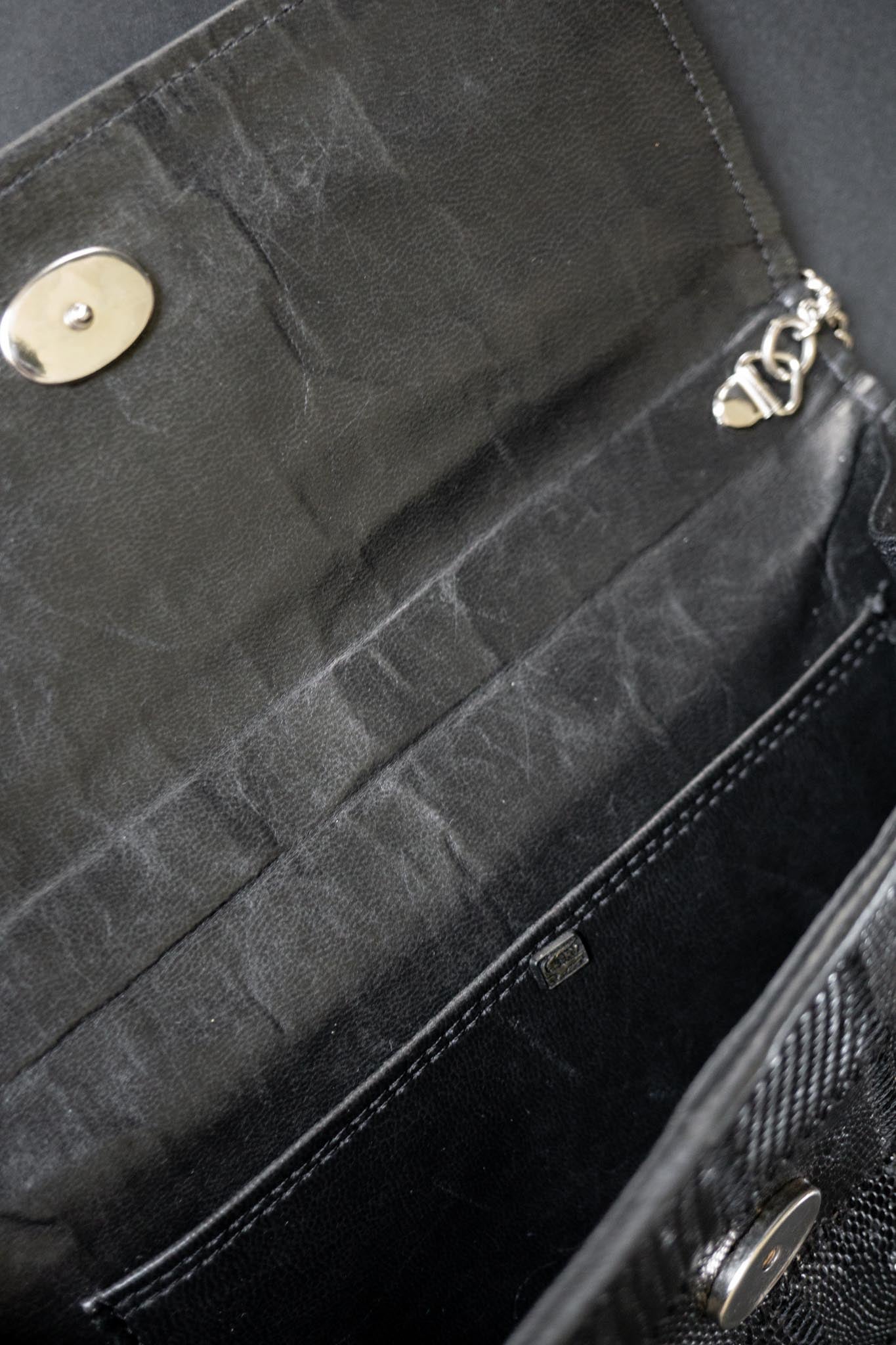 Vintage Clutch aus Kroko-Leder mit Kette